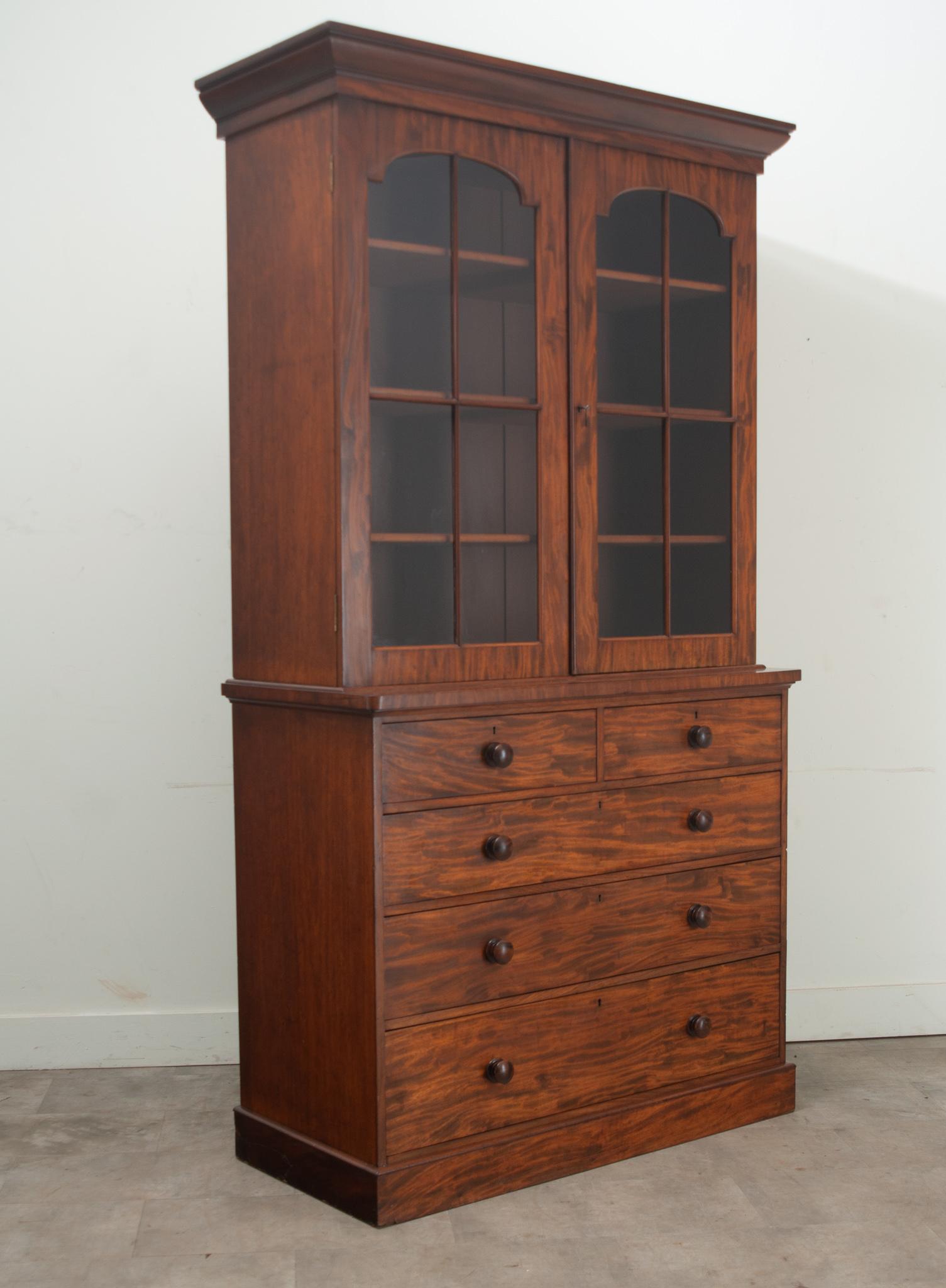 English 19th Century Mahogany Bookcase Chest For Sale 2