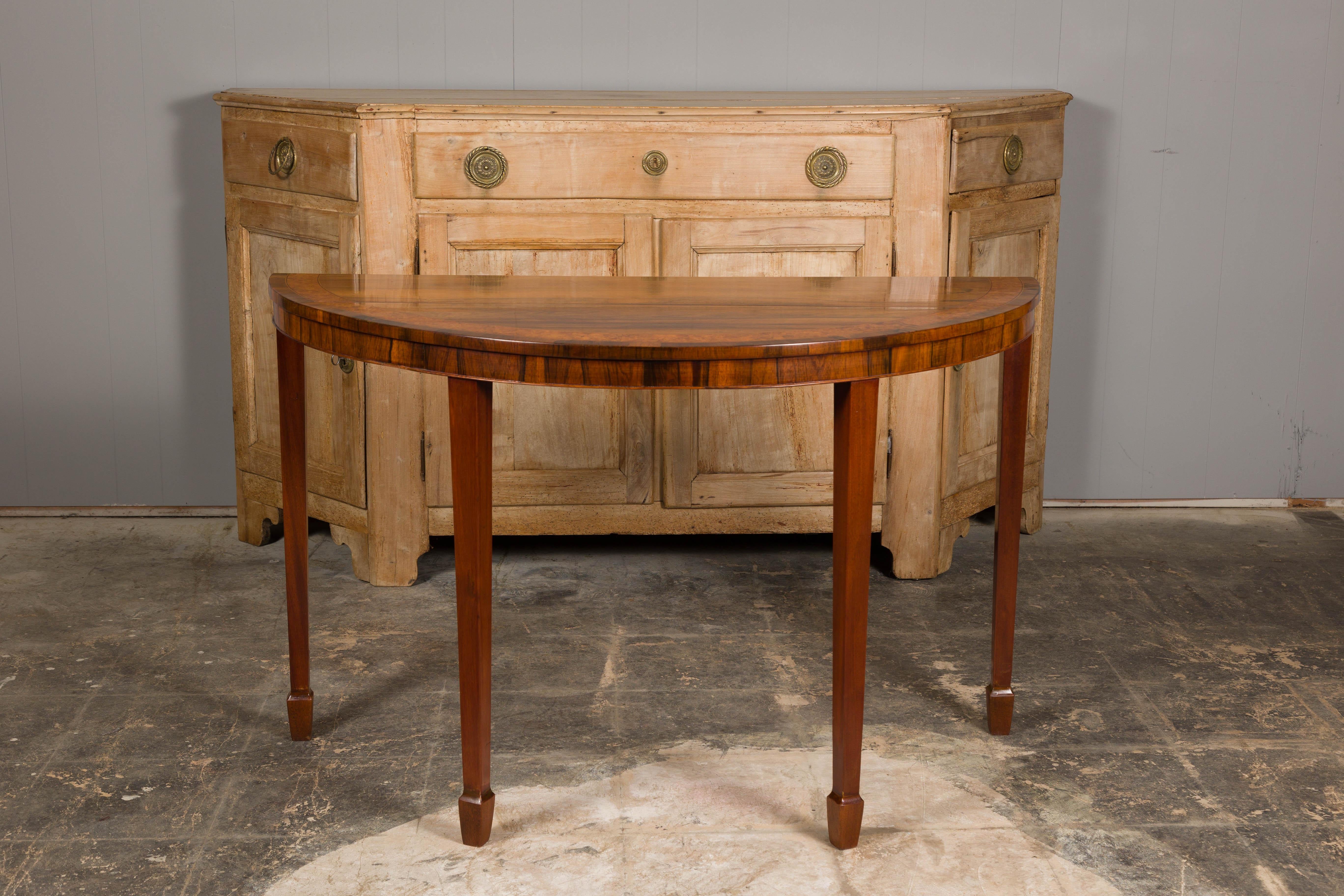 English 19th Century Mahogany Demilune Console Tables with Tapered Legs, a Pair In Good Condition For Sale In Atlanta, GA
