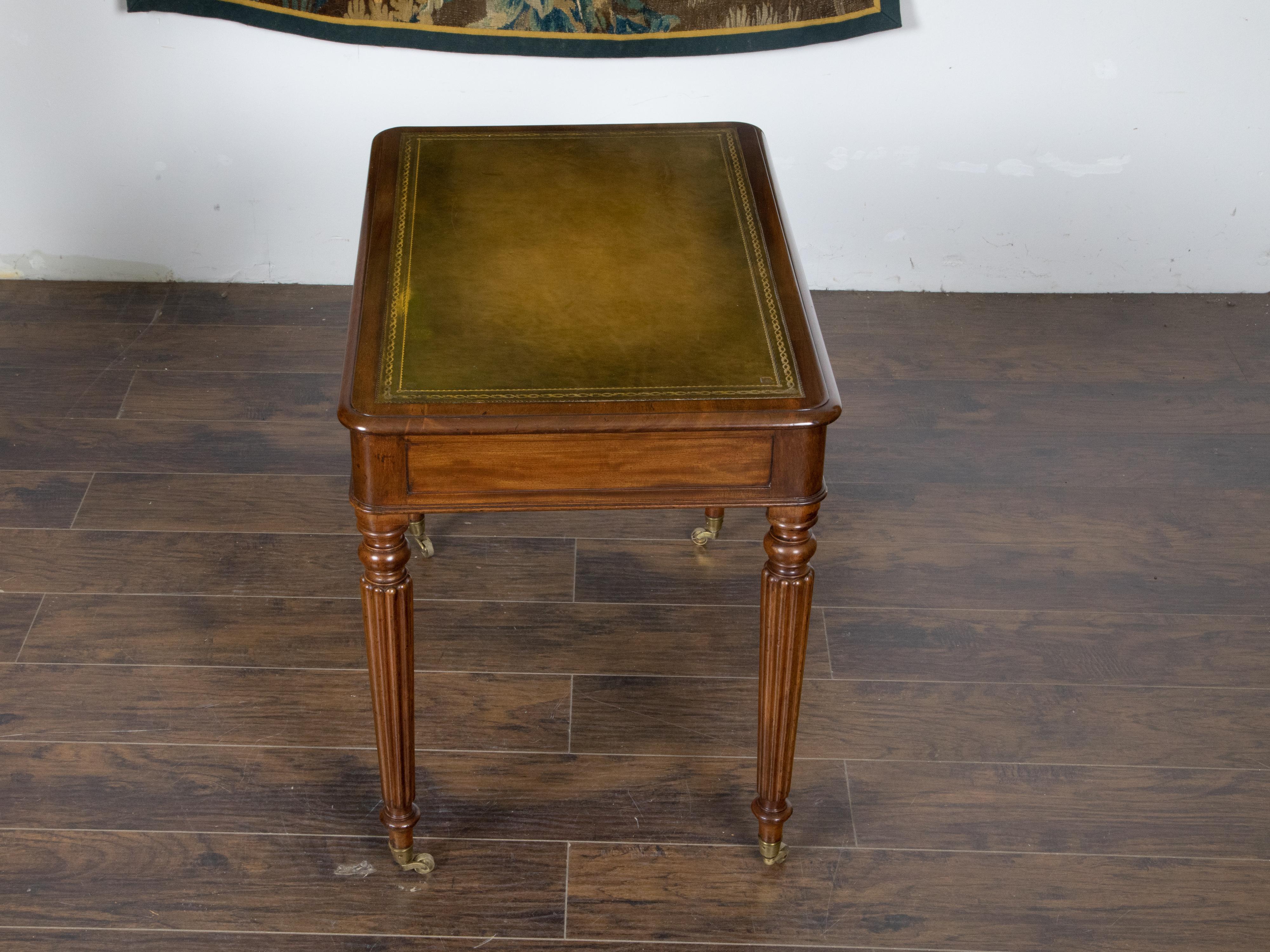 English 19th Century Mahogany Desk with Green Leather Top and Reeded Legs In Good Condition For Sale In Atlanta, GA