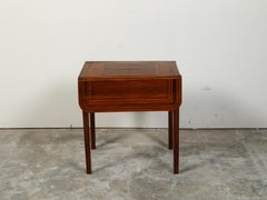 English 19th Century Mahogany Game Table with Drop Leaves and Sliding Top