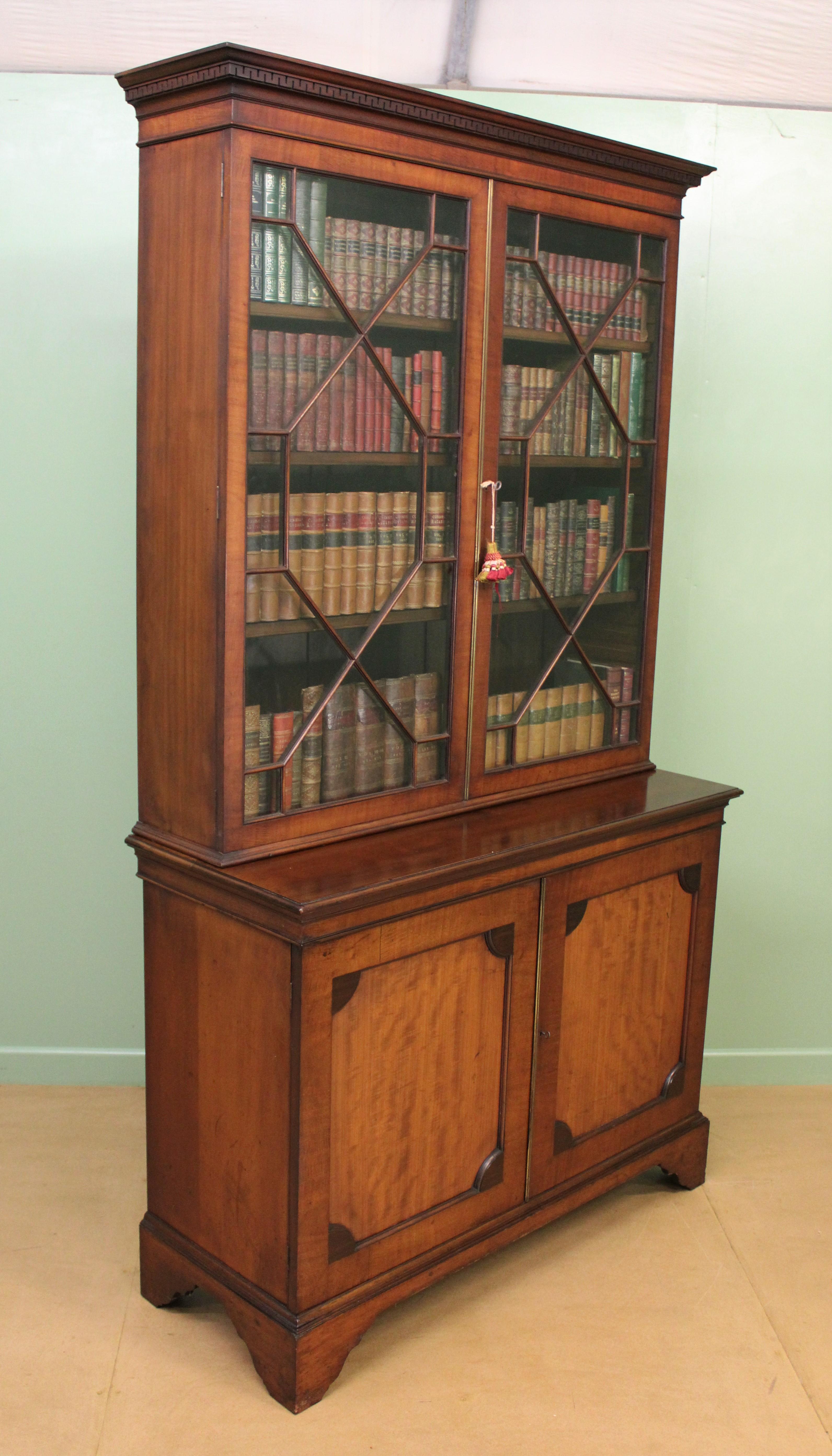English 19th Century Mahogany Glazed Bookcase For Sale 9