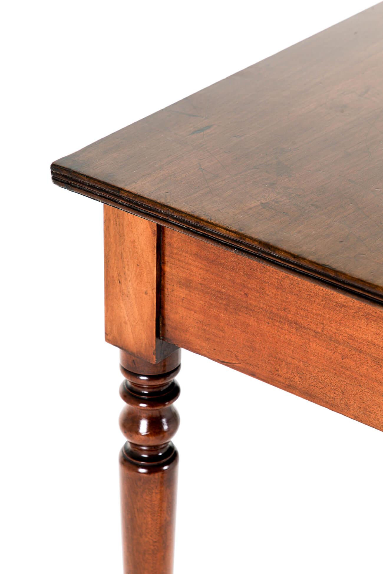 English 19th Century Mahogany Hall Table In Good Condition For Sale In Faversham, GB