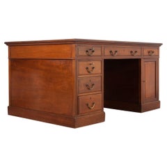 English 19th Century Mahogany Partners Desk English 19th Century Mahogany Partners Desk