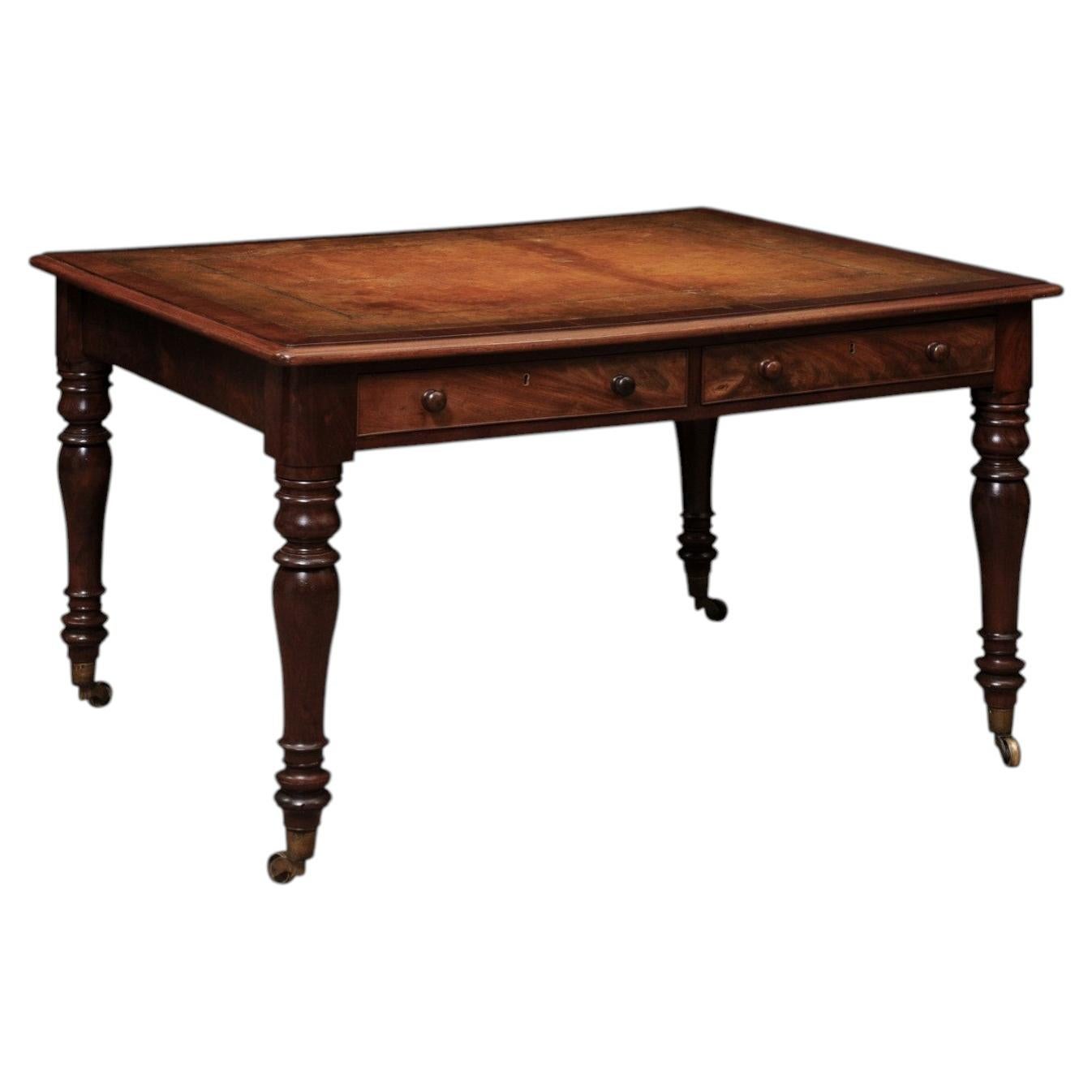 English 19th Century Mahogany Partner’s Writing Table with 4 Drawers For Sale