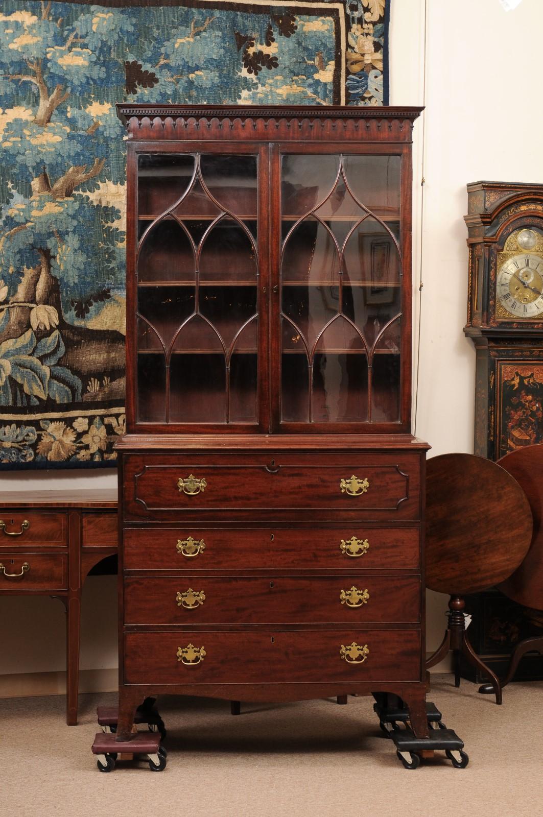 English 19th Century Mahogany Secretary with Dental Moulded Flat Cornince For Sale 11
