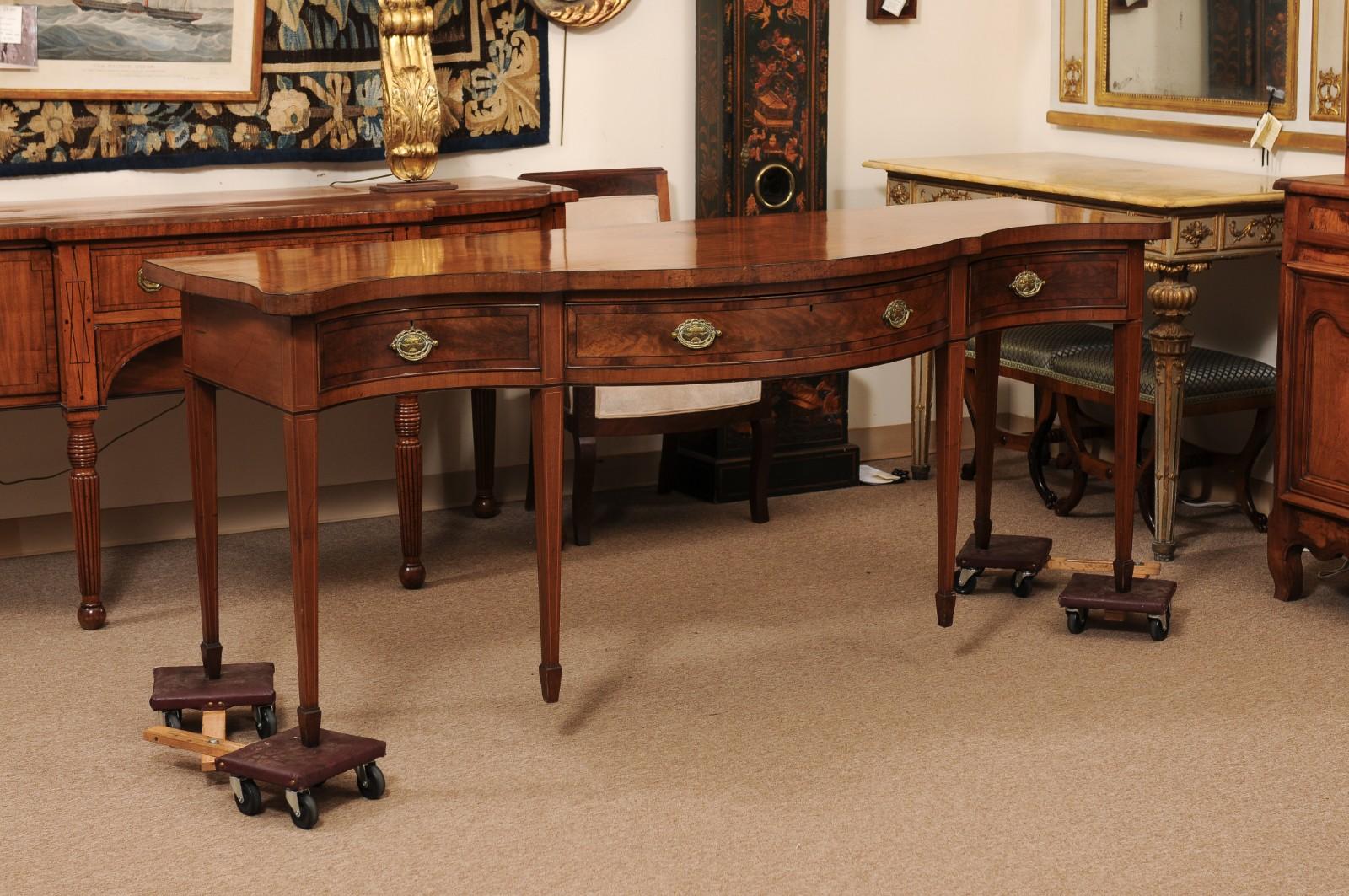 English 19th Century Mahogany Serpentine Front Server Table with 3 Drawers and String Inlay
