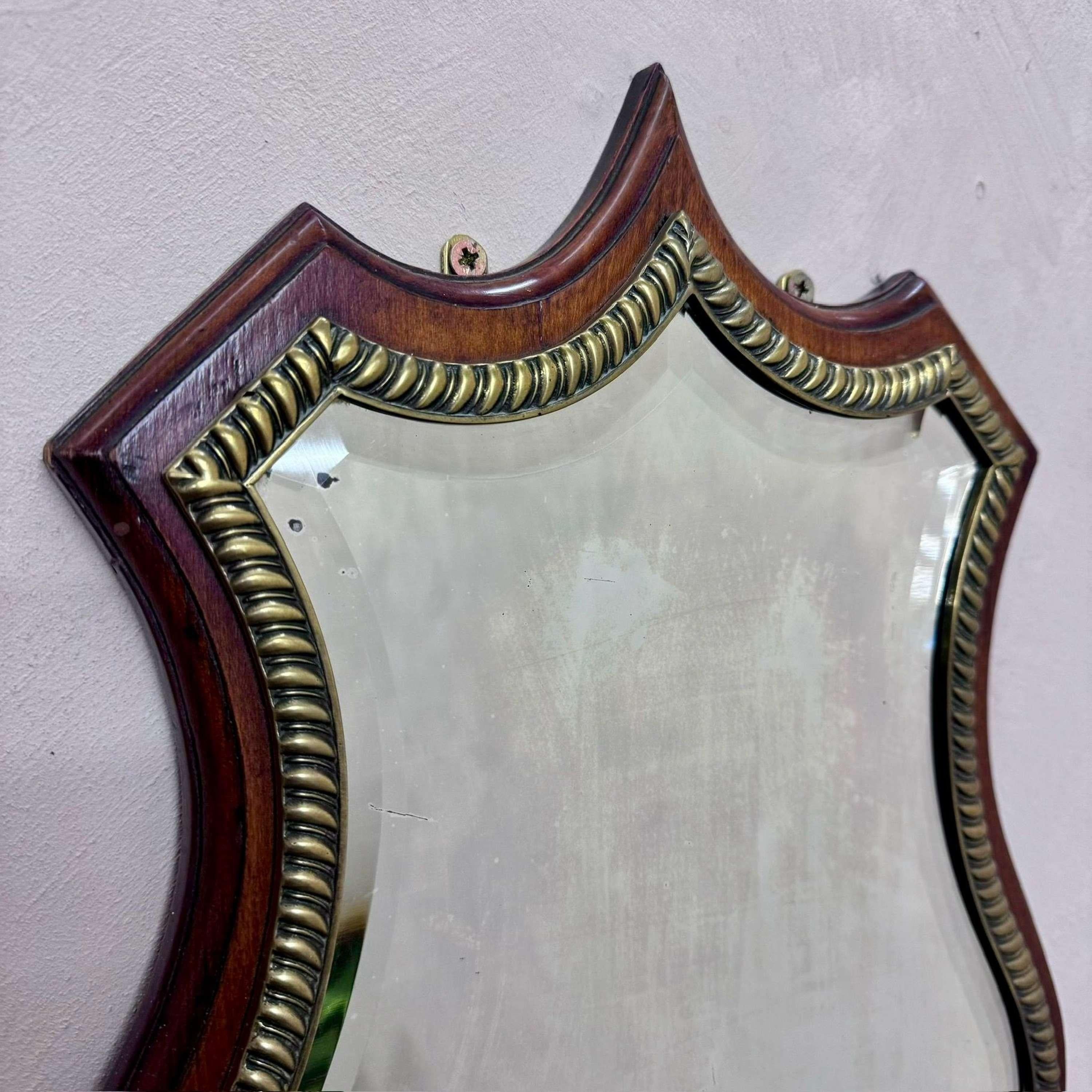 English 19th Century Mahogany Shield Hall Mirror For Sale 1