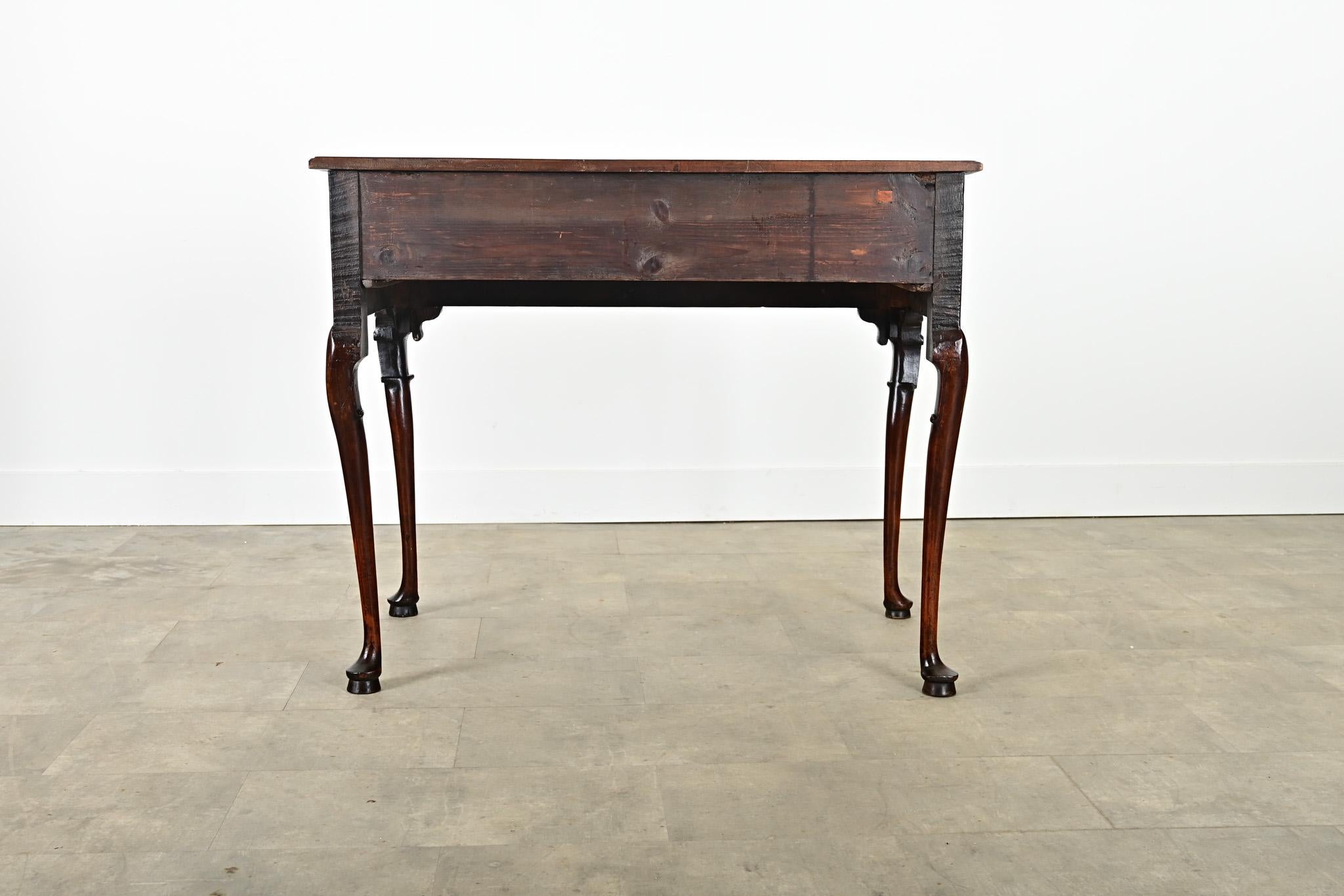 Credenza inglese in mogano del XIX secolo in vendita 5