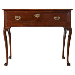 Credenza inglese in mogano del XIX secolo