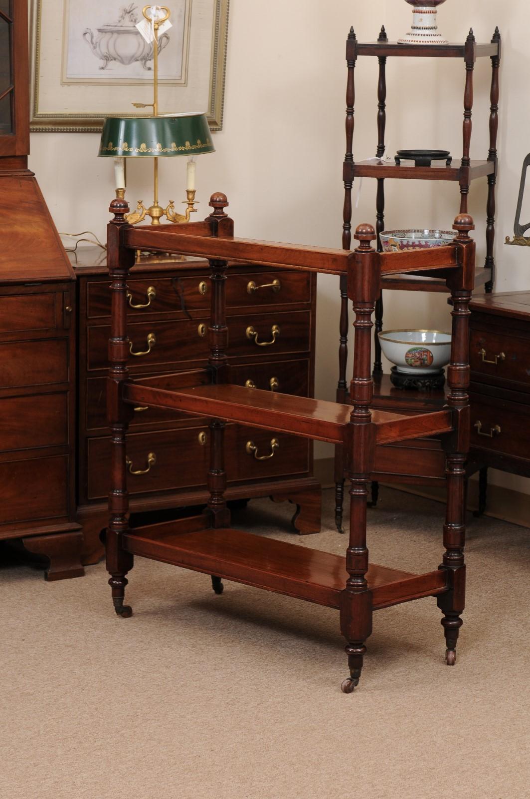 English 19th Century Mahogany Trolley with 3 Tiers and Castors 6