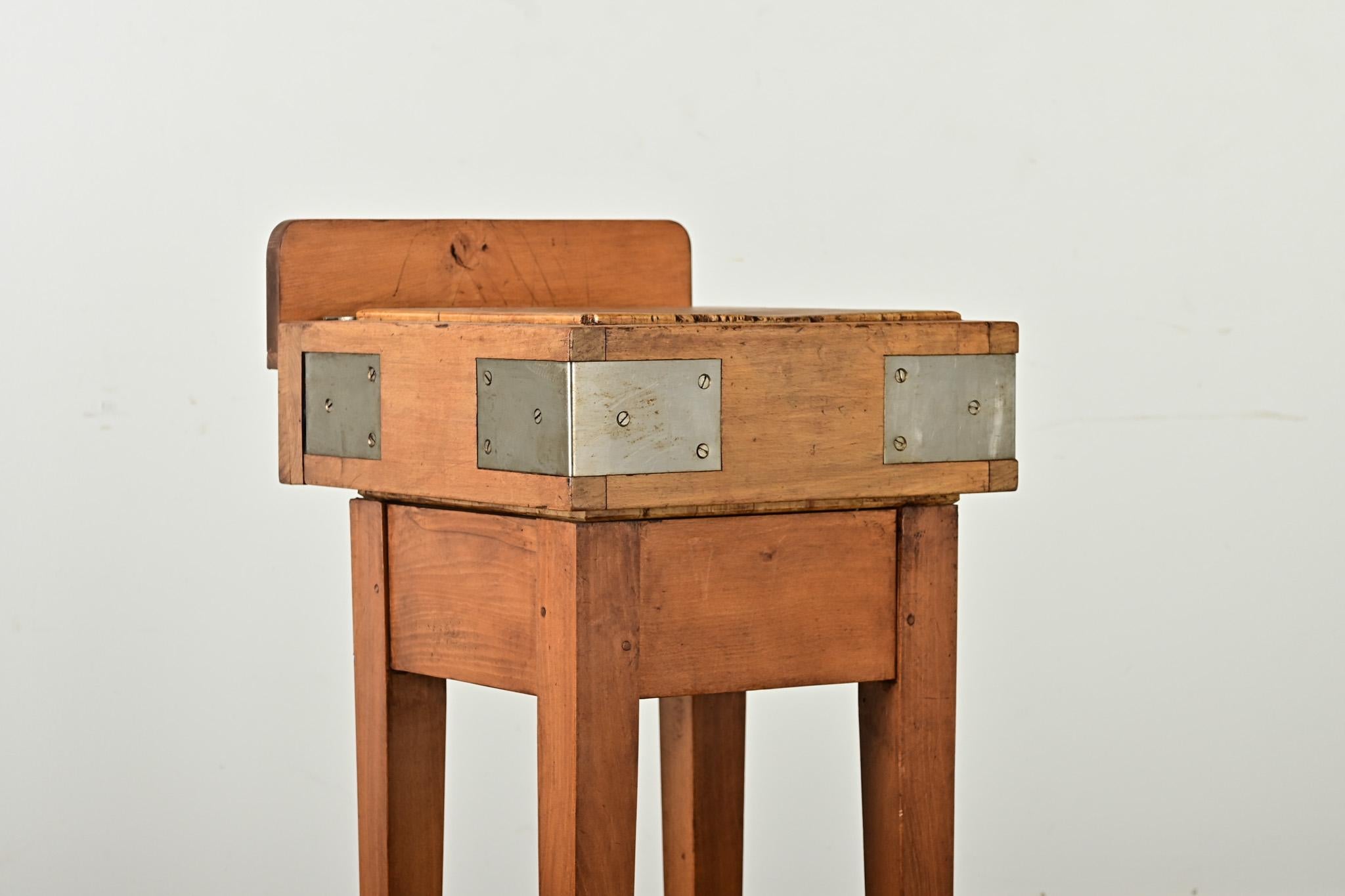 Other English 19th Century Maple Butcher Block Table For Sale