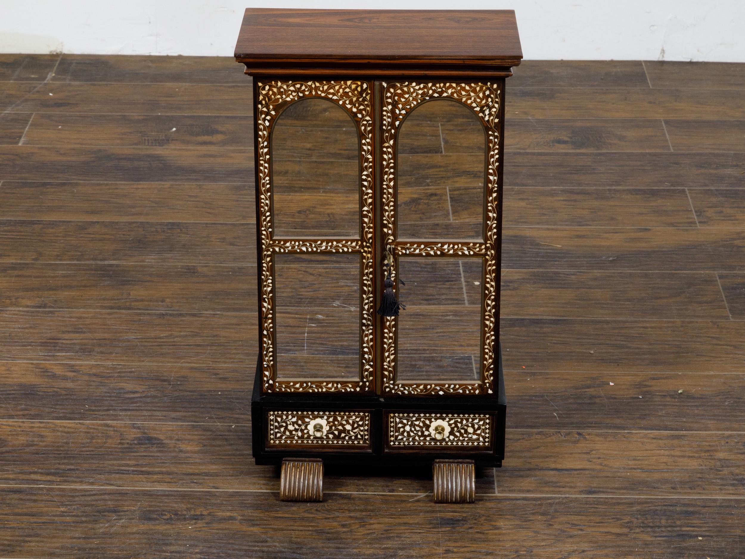 English 19th Century Miniature Cabinet with Scrollwork Inlay and Inner Drawers  For Sale 10
