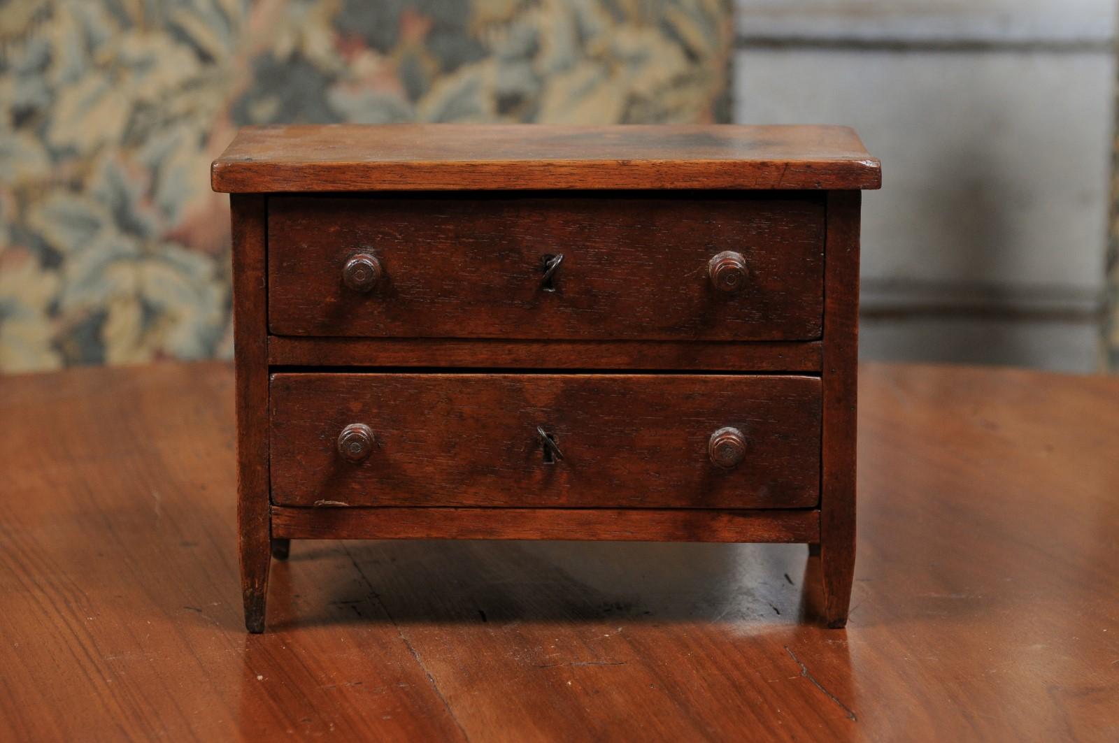 English 19th Century Miniature Walnut Chest with Two Drawers and Brown Patina 9
