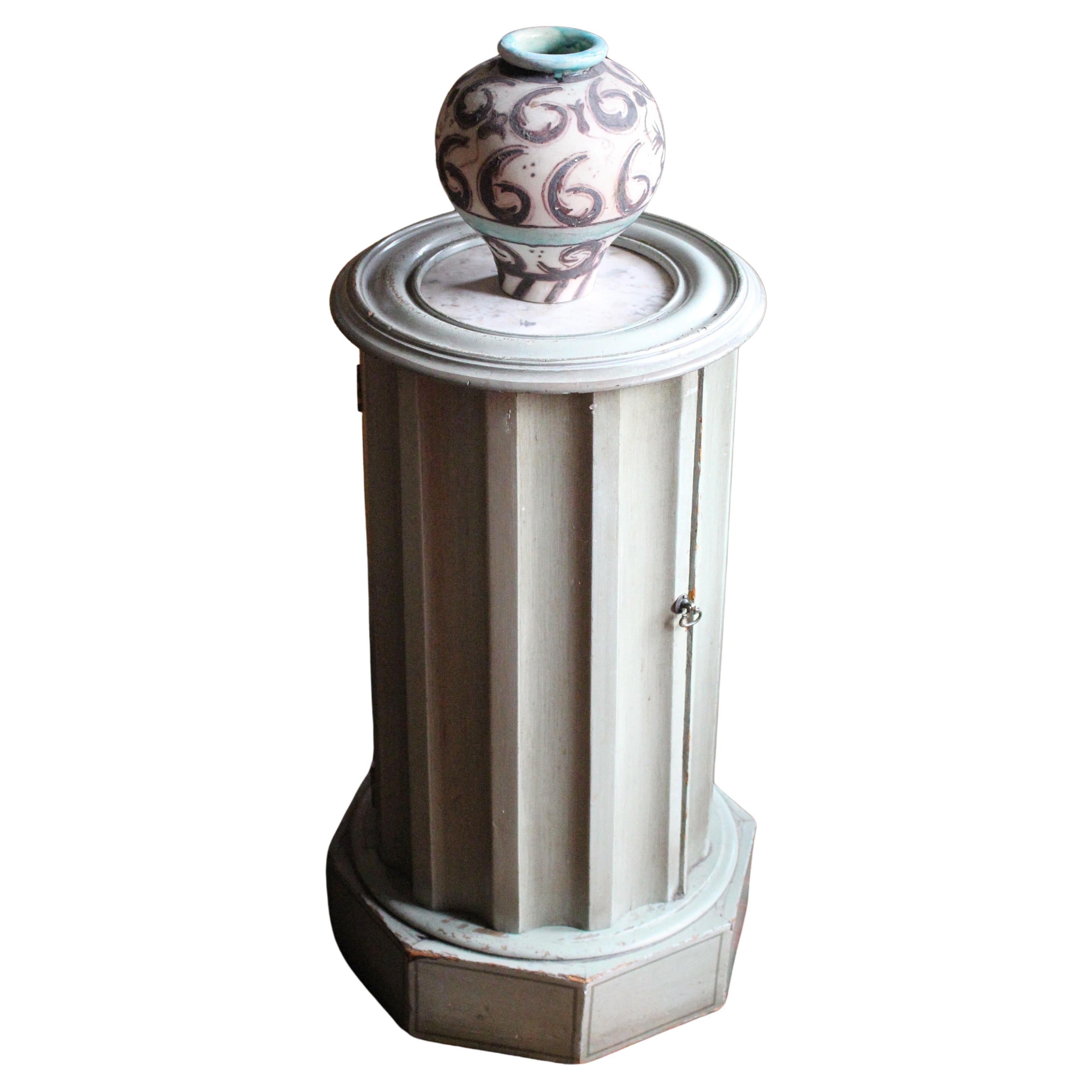 English 19th Century Mist Green Marble Topped Pot Cupboard Bedside Table