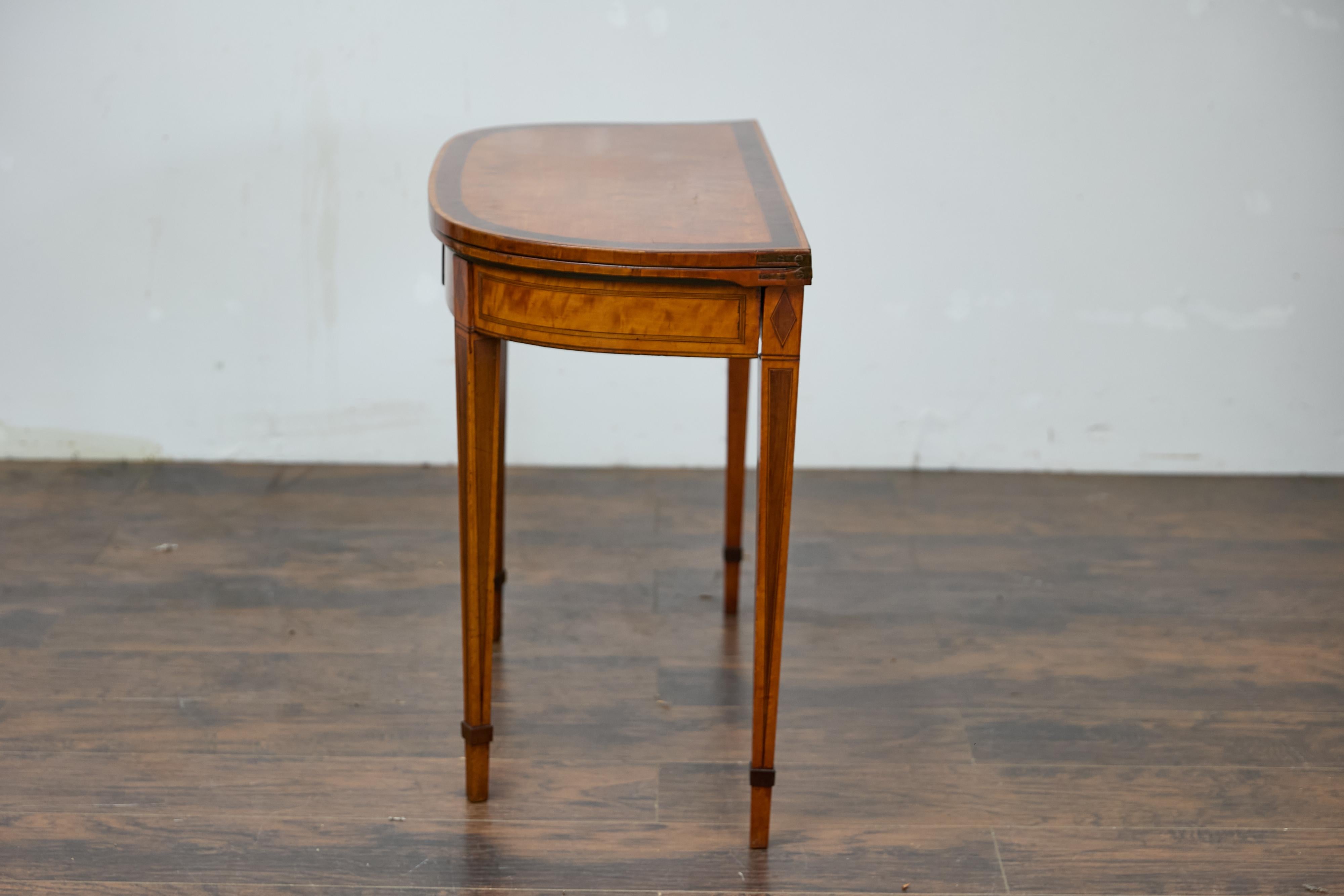 English 19th Century Neoclassical Demi-Lune Game Table with Inlaid Apron For Sale 7