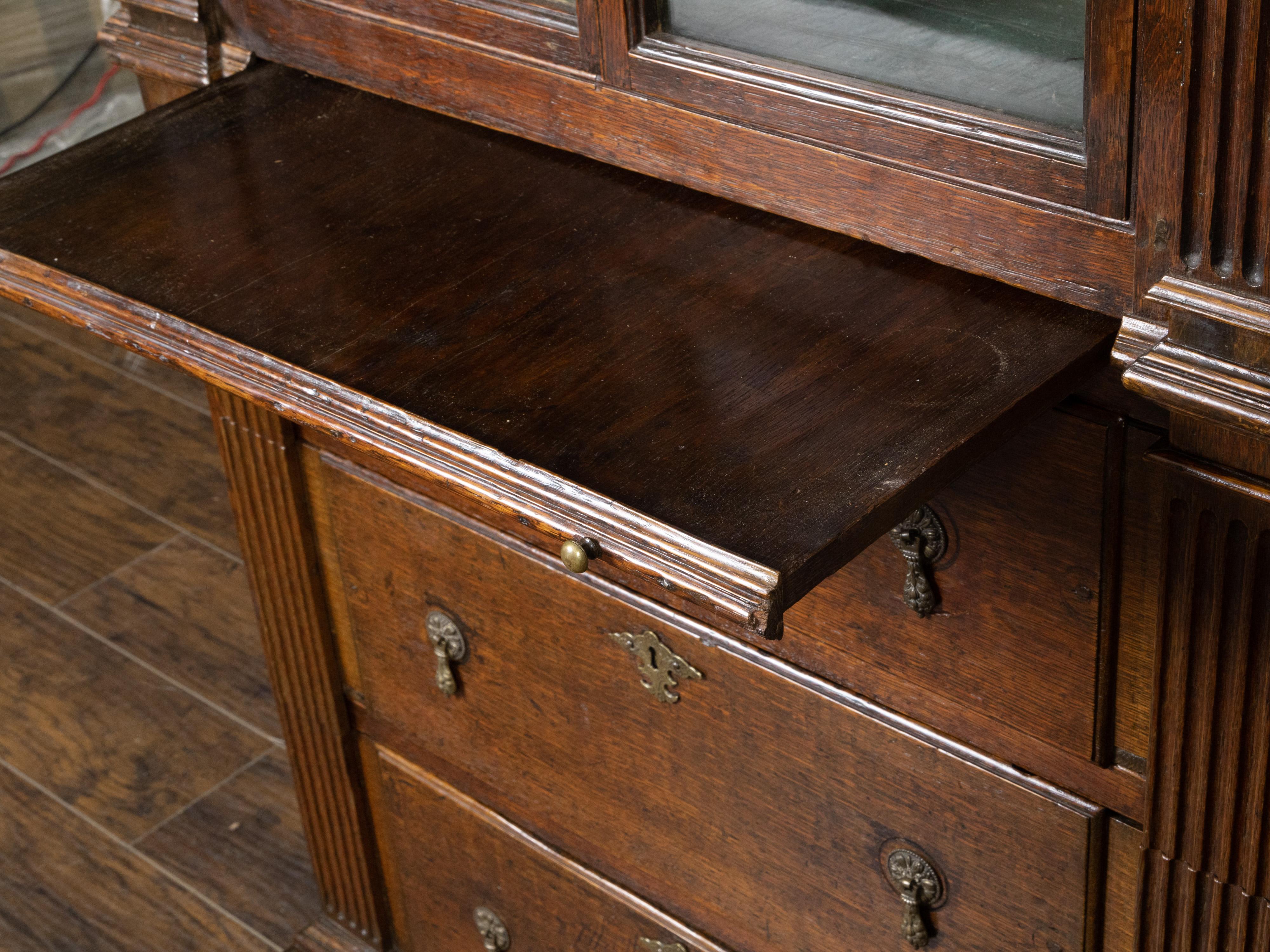 English 19th Century Oak Bookcase with Glass Doors, Drawers and Pilasters For Sale 12