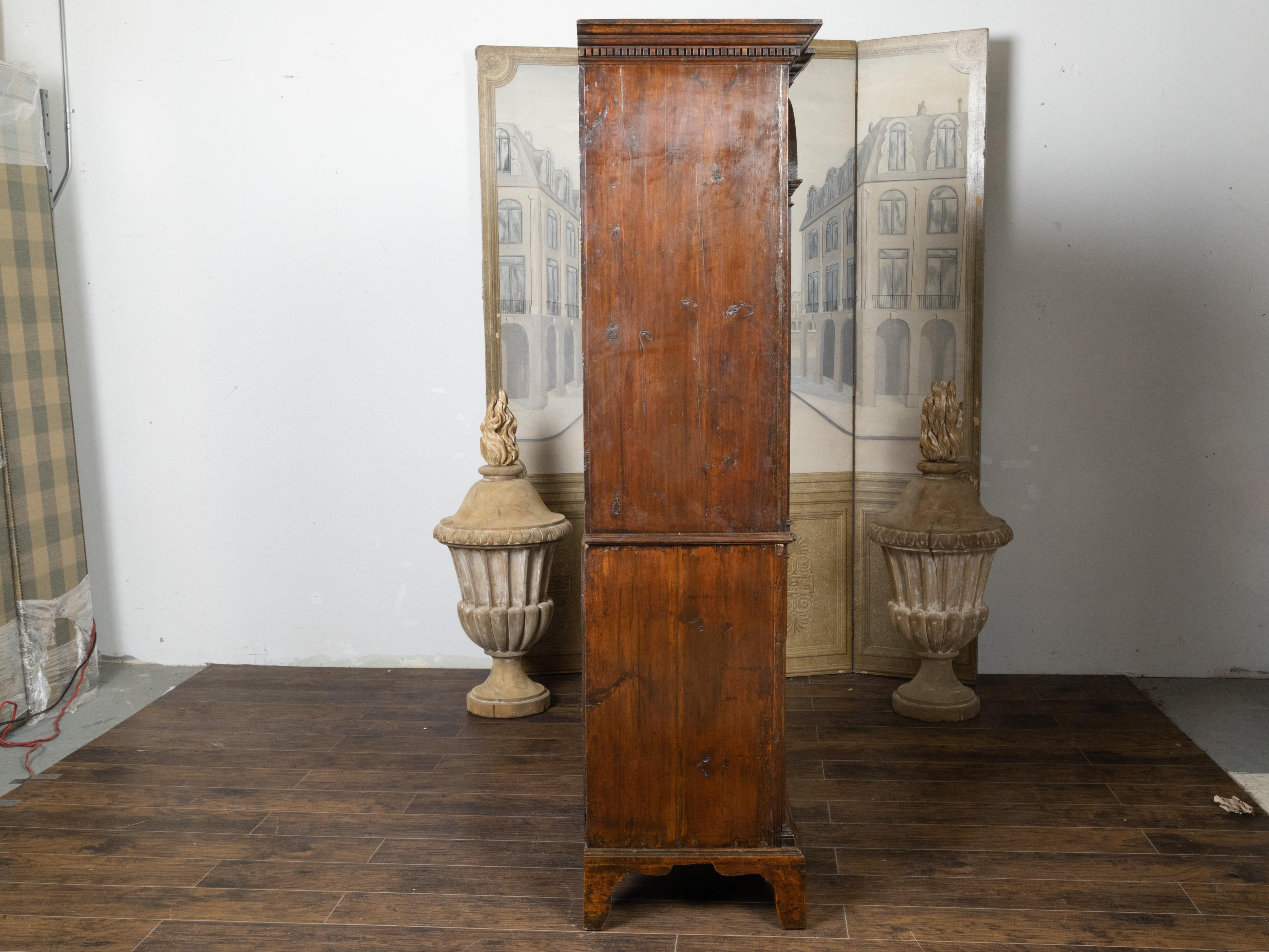 English 19th Century Oak Bookcase with Glass Doors, Drawers and Pilasters For Sale 2