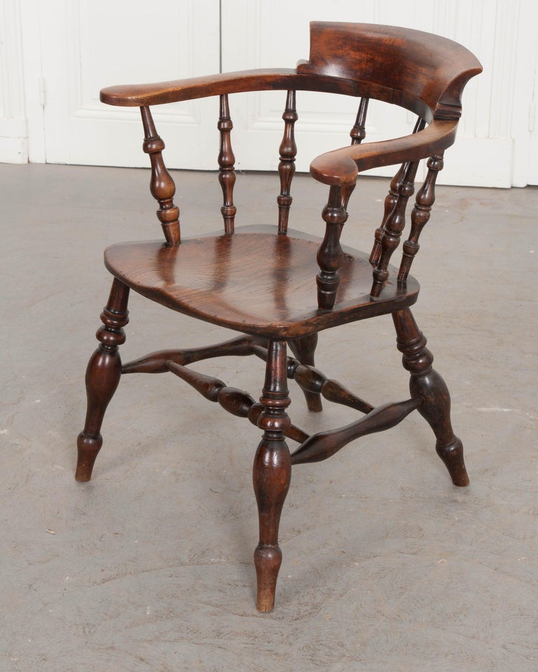 English 19th Century Oak Captain's Chair For Sale at 1stDibs
