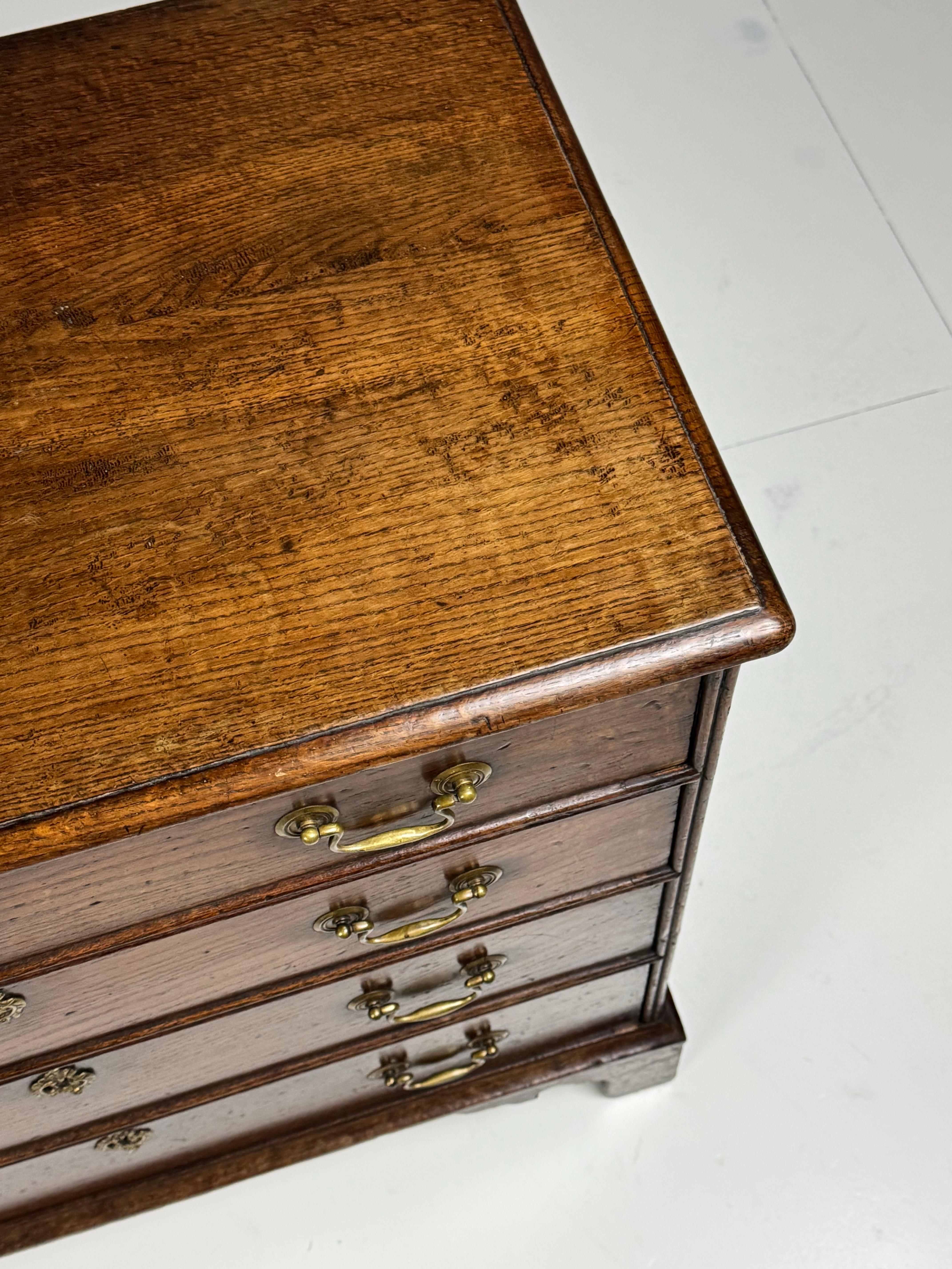 18th Century and Earlier English 19th Century Oak Commode For Sale