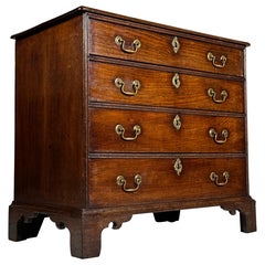 Commodes and Chests of Drawers