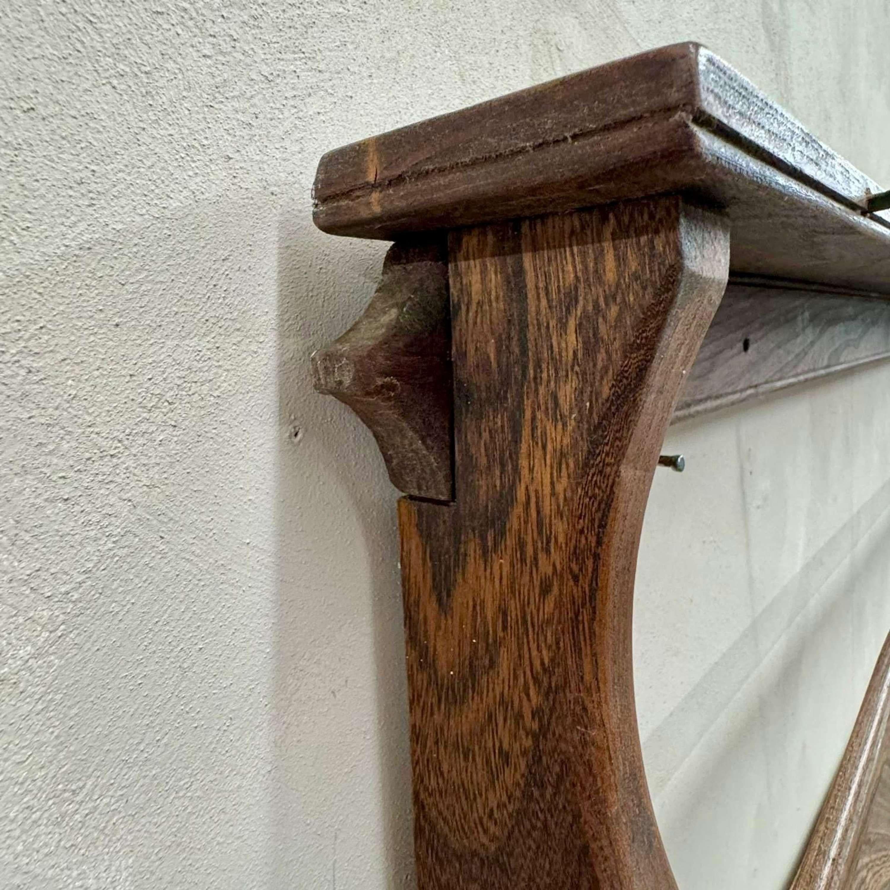 Englisch 19. Jahrhundert Eiche Landhaus Teller Regal (Eichenholz)