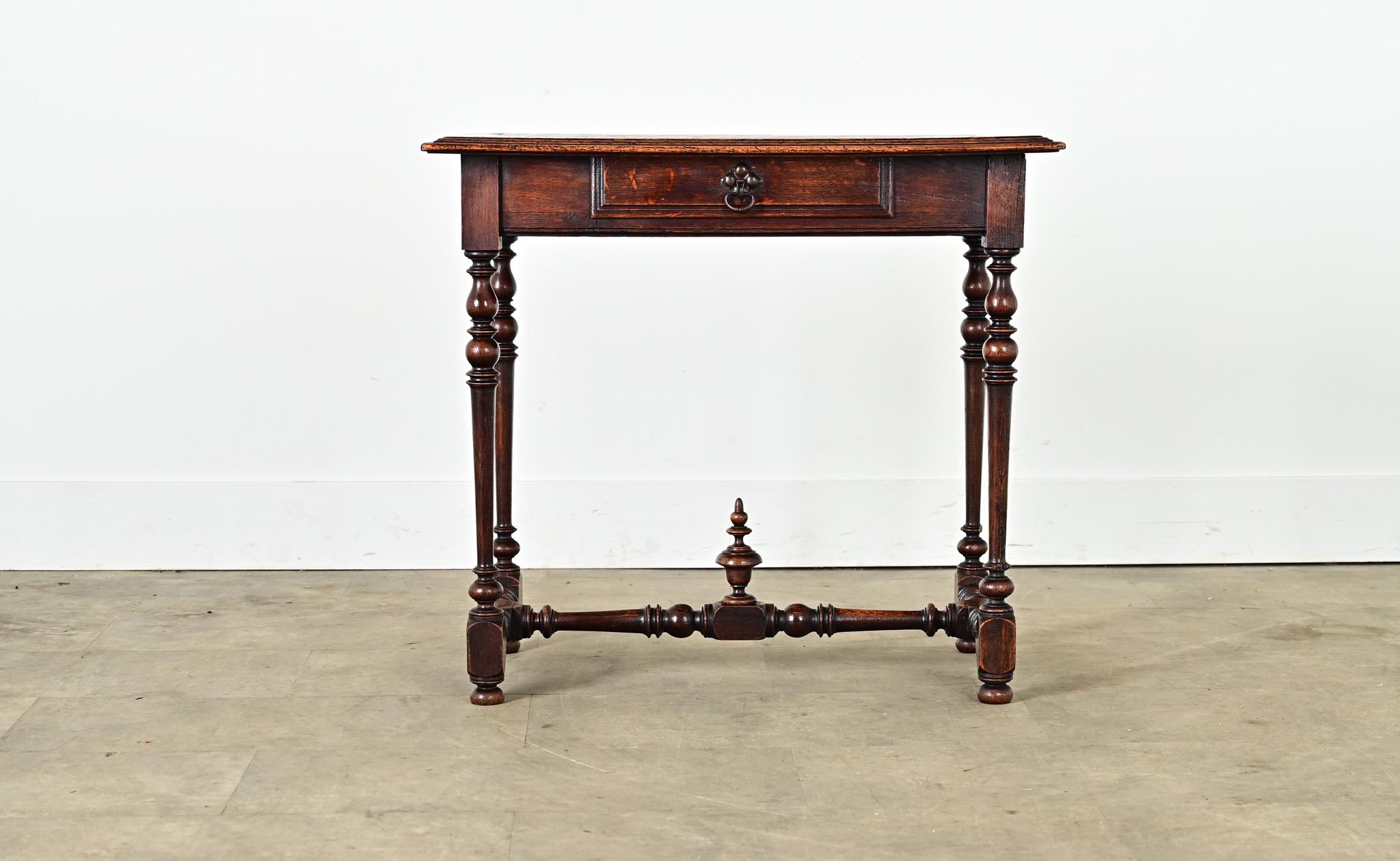 Escritorio/mesa inglesa de roble del siglo XIX Guillermo y María en venta