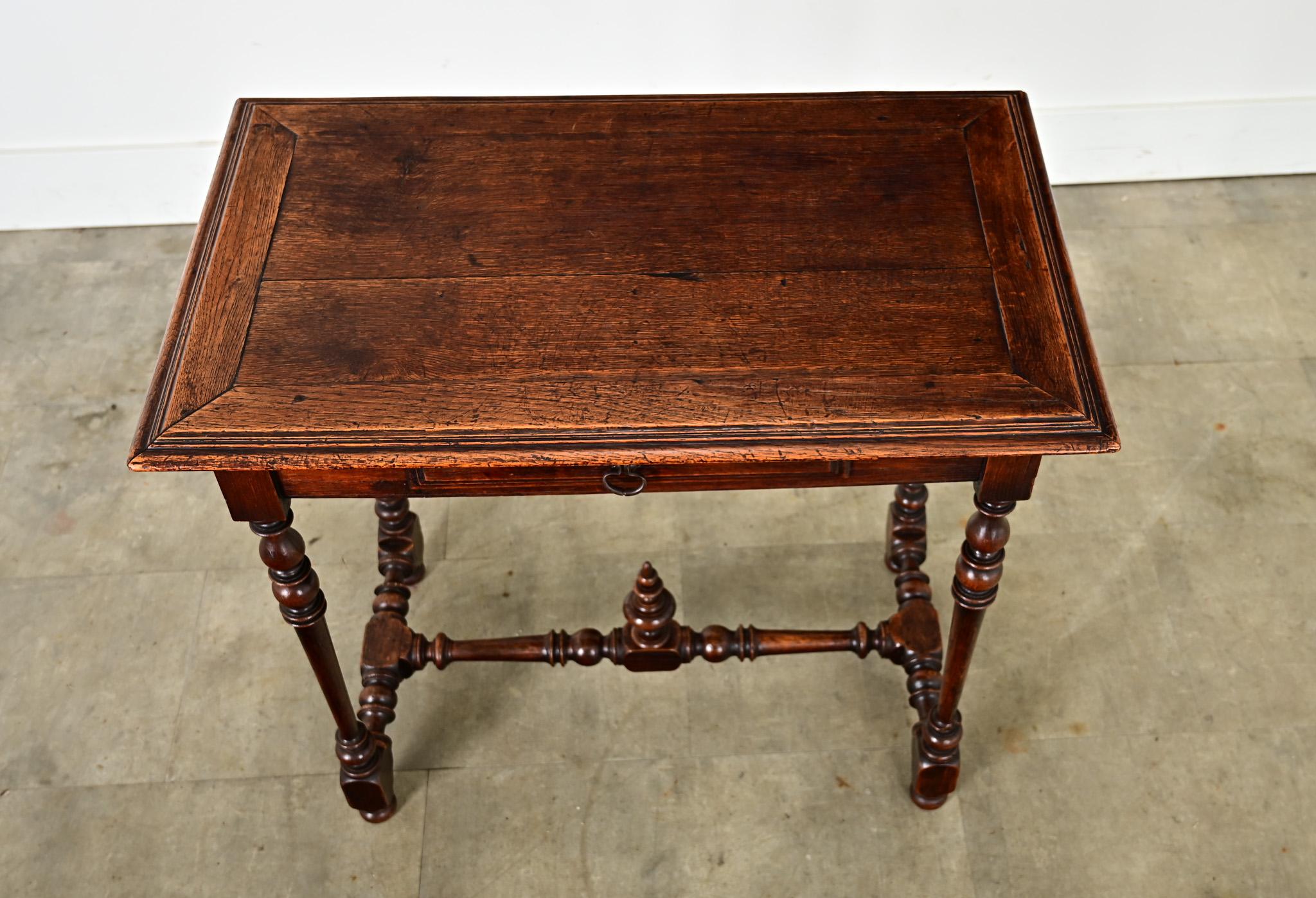 Escritorio/mesa inglesa de roble del siglo XIX Inglés en venta