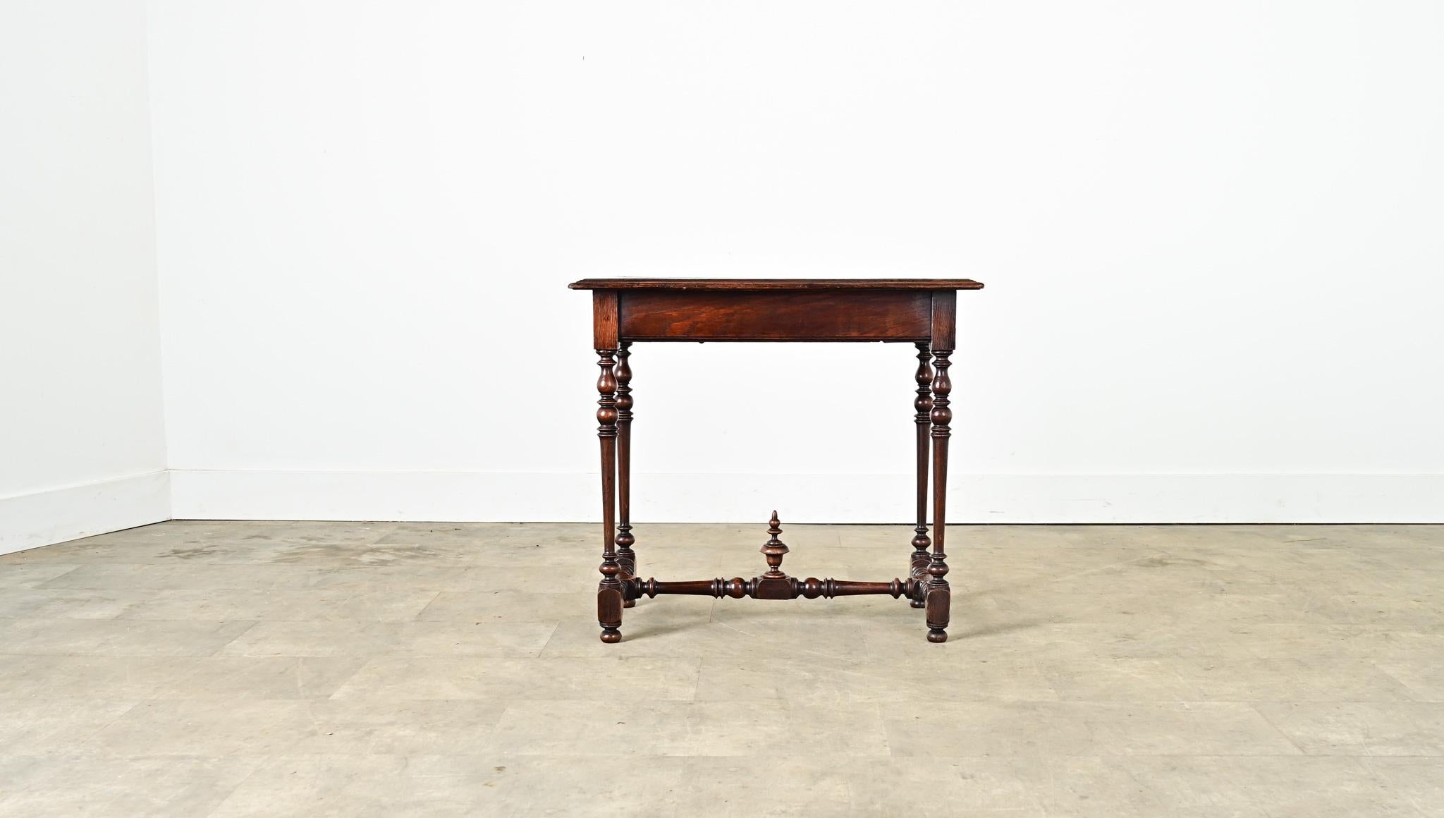 Escritorio/mesa inglesa de roble del siglo XIX en Bueno estado para la venta en Baton Rouge, LA