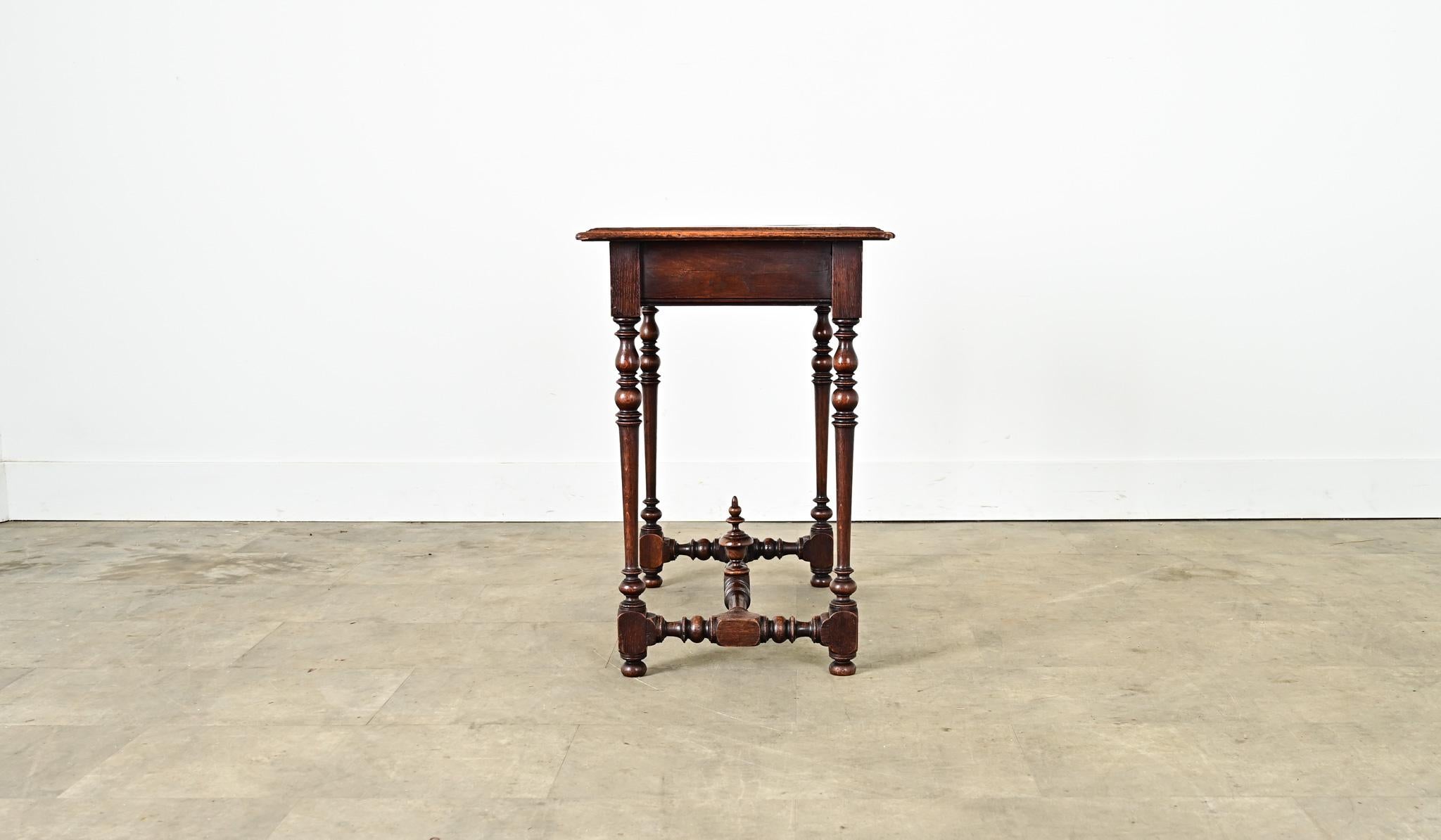 Escritorio/mesa inglesa de roble del siglo XIX Hierro en venta