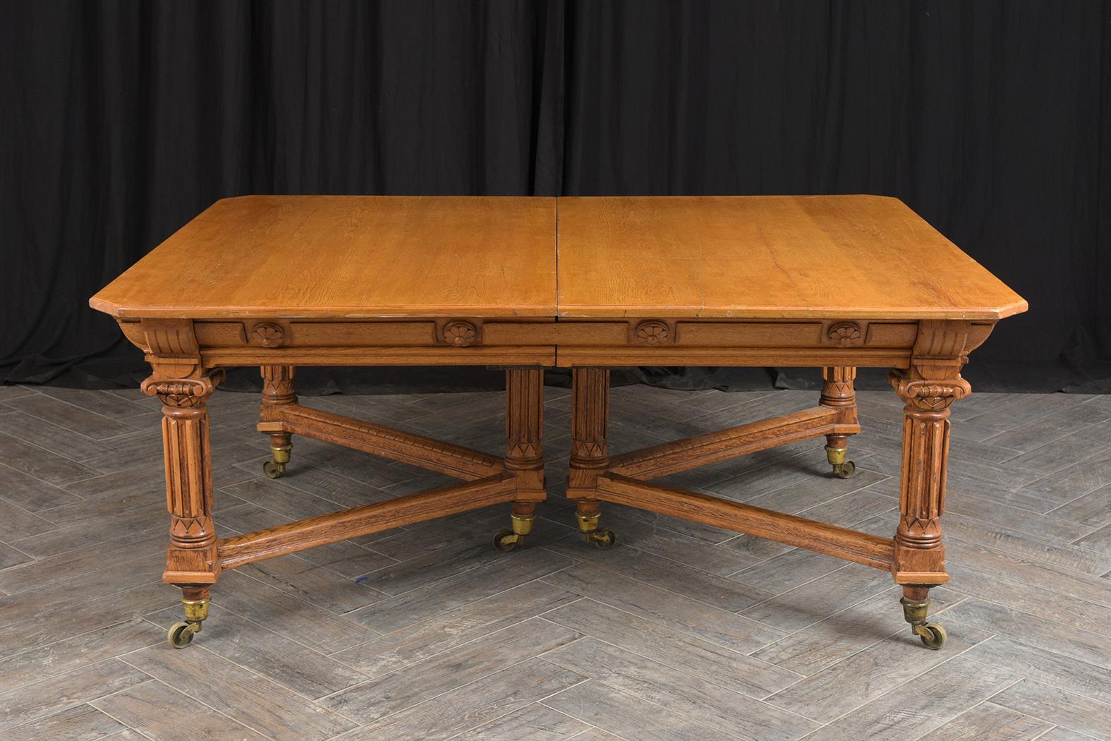 Carved English 19th Century Oak Dining Table