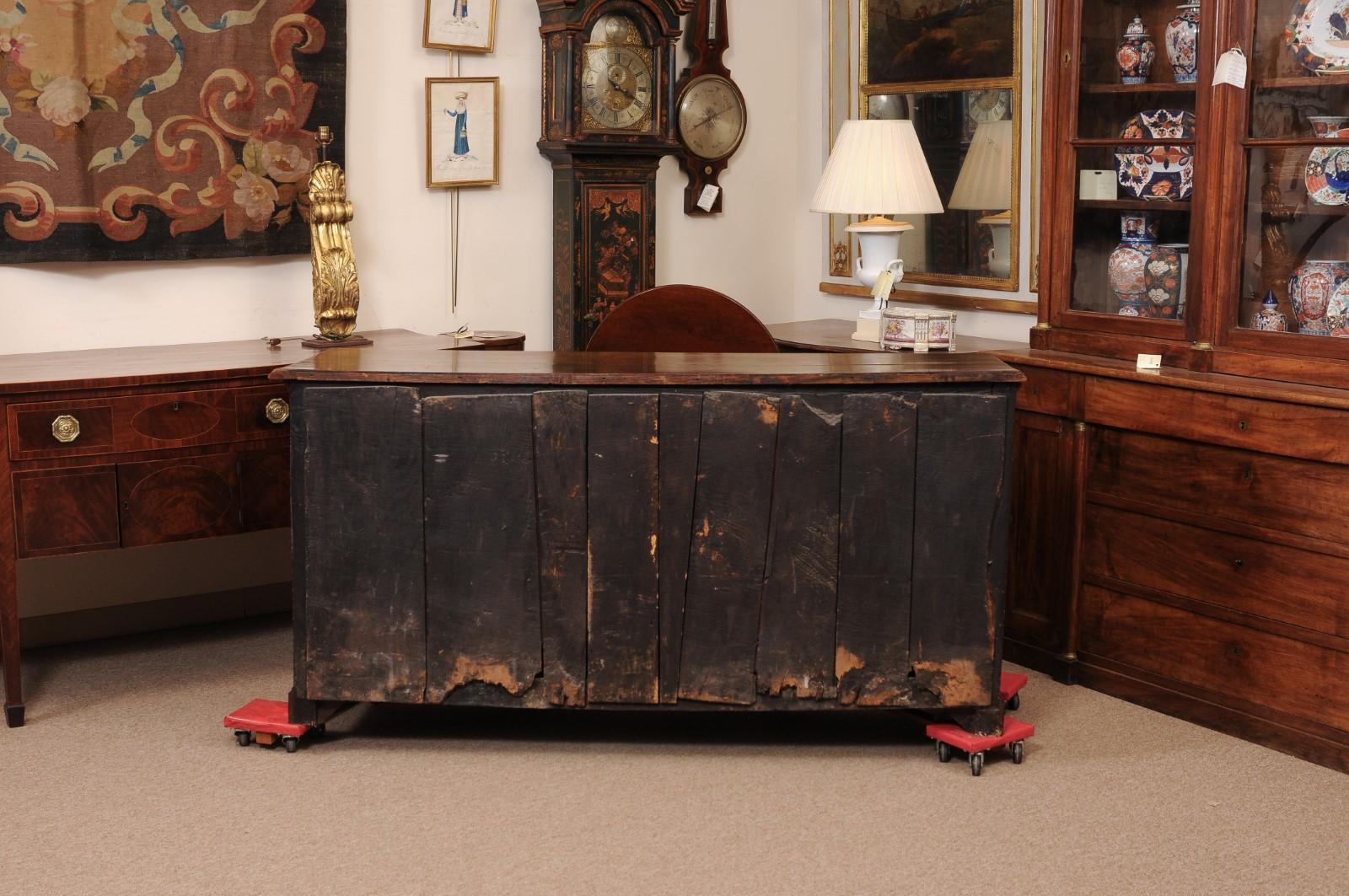 English 19th Century Oak Dresser Base with 2 Cabinet Doors 5