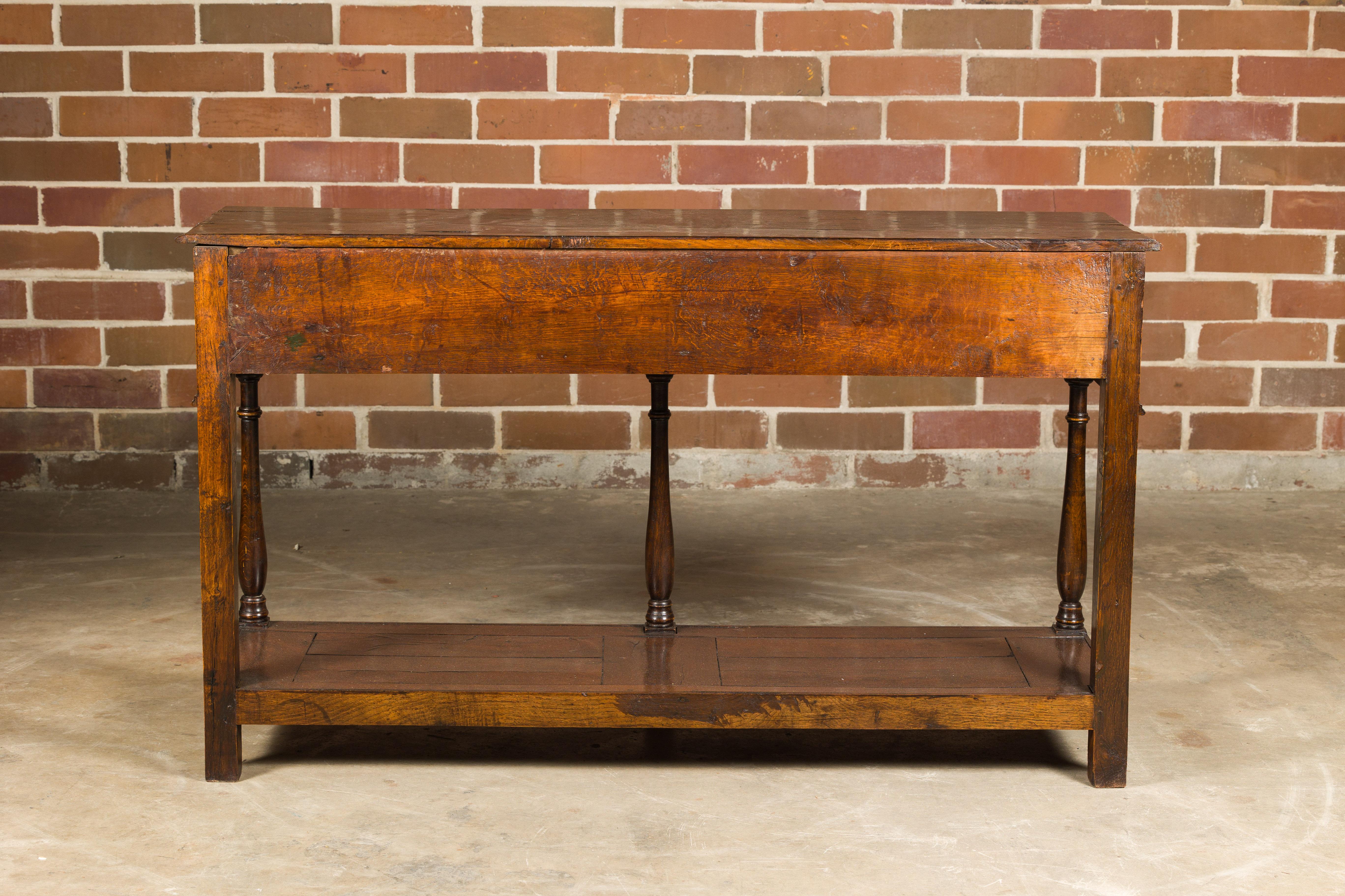 English 19th Century Oak Dresser Base with Three Drawers and Baluster Legs For Sale 9
