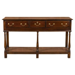 English 19th Century Oak Dresser Base with Three Drawers and Baluster Legs