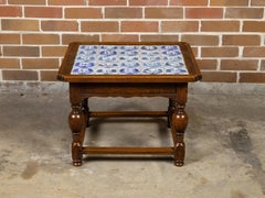 English 19th Century Oak Drinks Table with Delft Tiles and Turned Baluster Legs