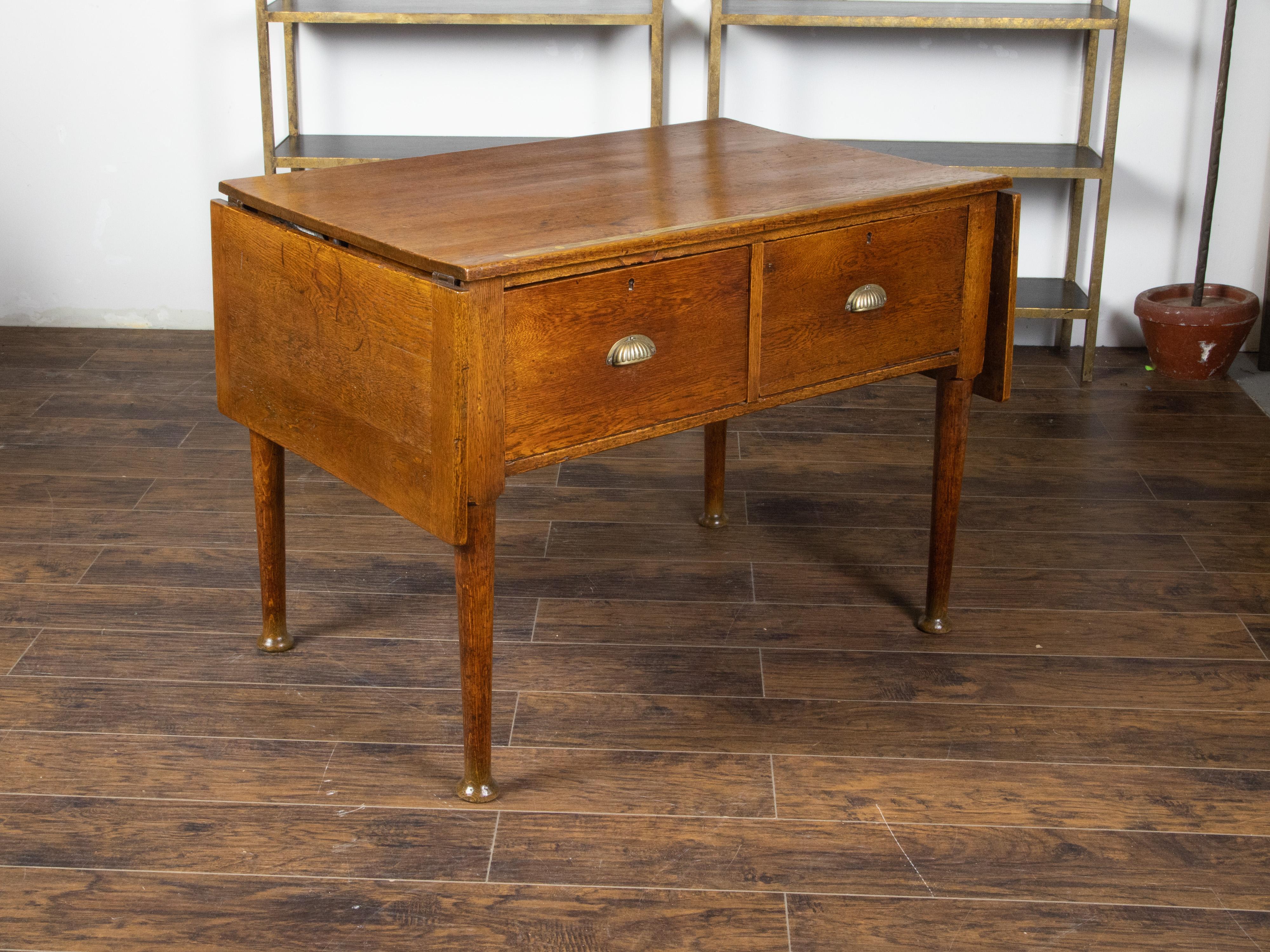 English 19th Century Oak Drop Leaves Draper's Table with Brass Measuring Tape For Sale 2