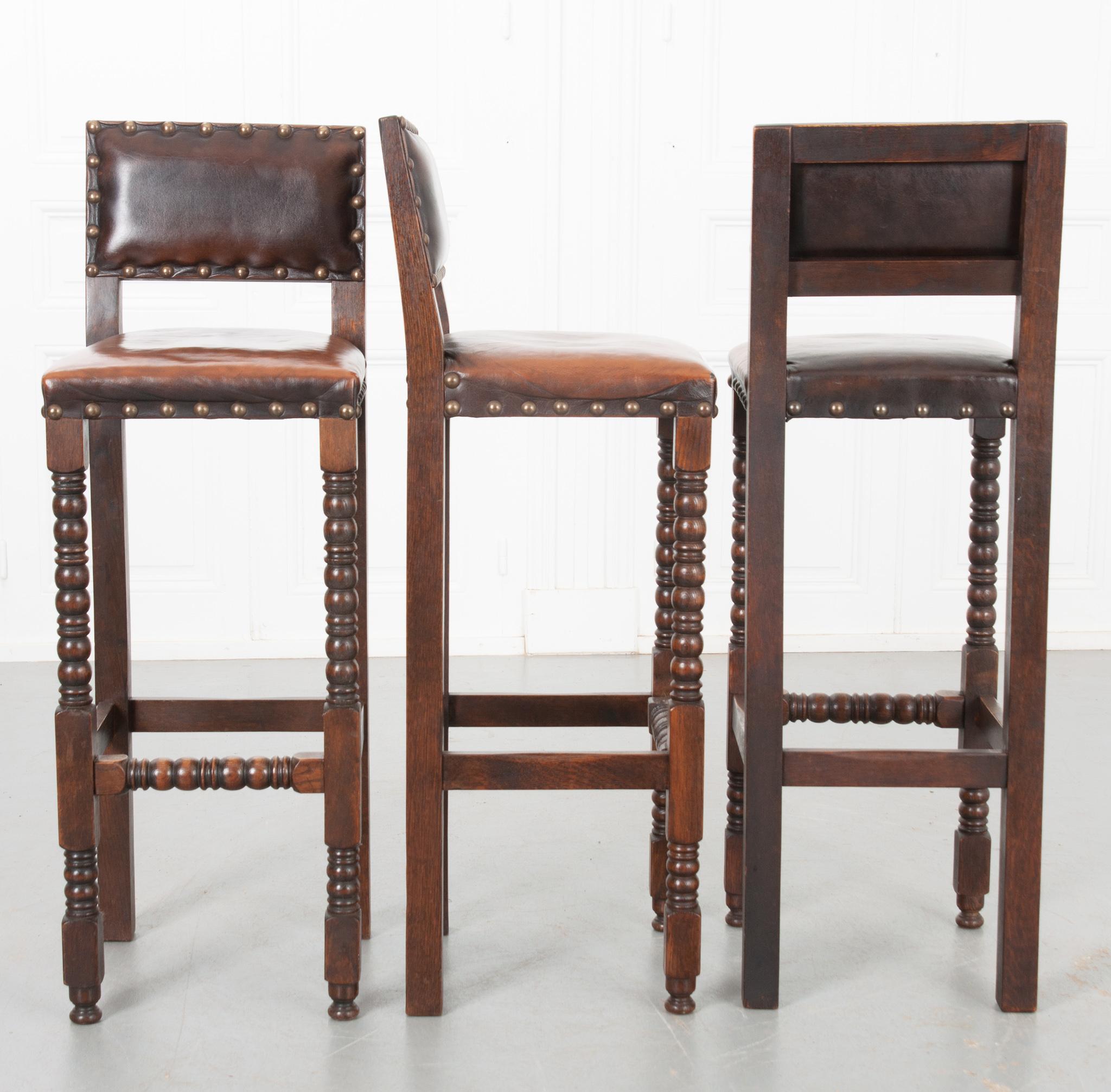 English 19th Century Oak & Leather Pub Chairs In Good Condition In Baton Rouge, LA