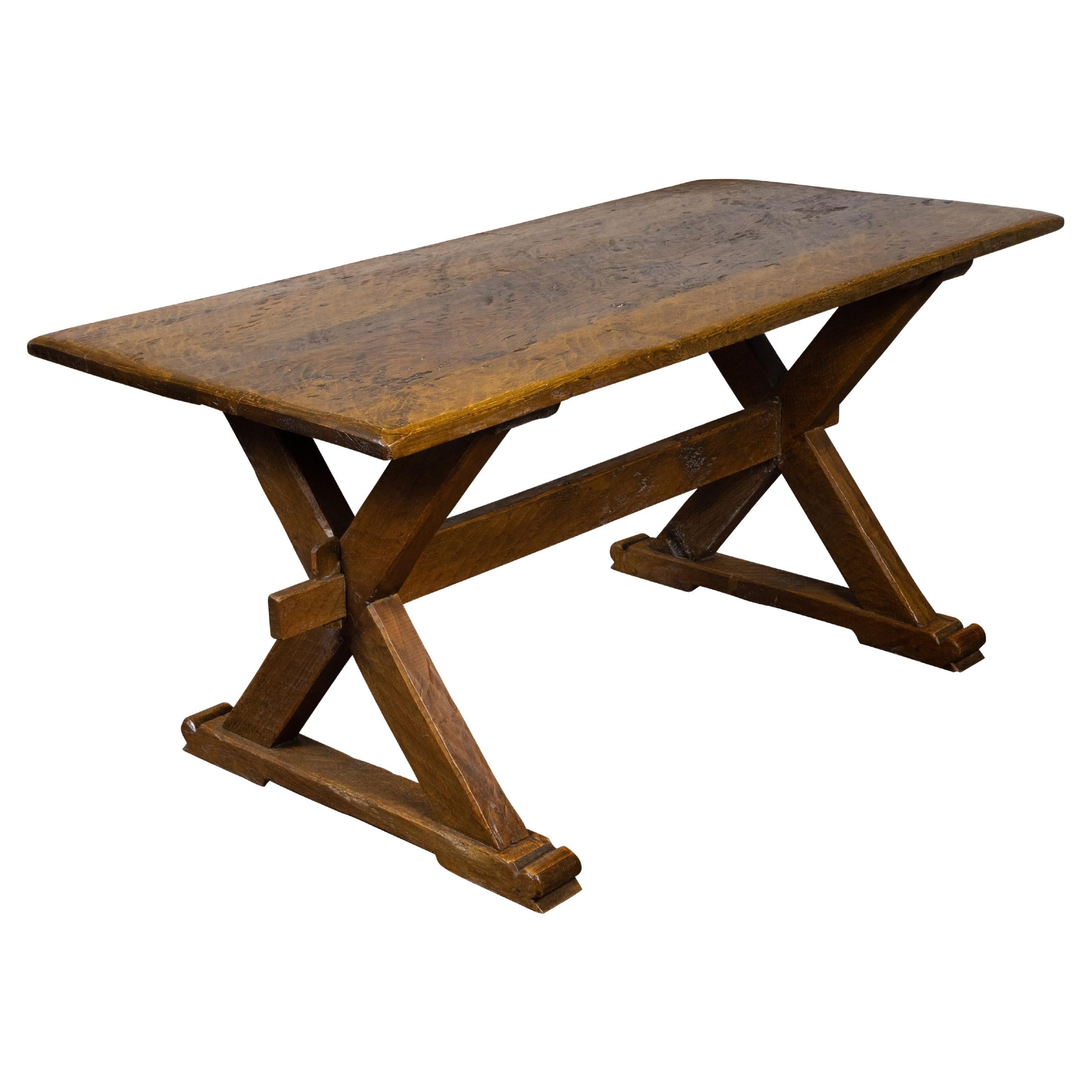 English 19th Century Oak Sawbuck Table with X-Form Base with Rustic Character For Sale