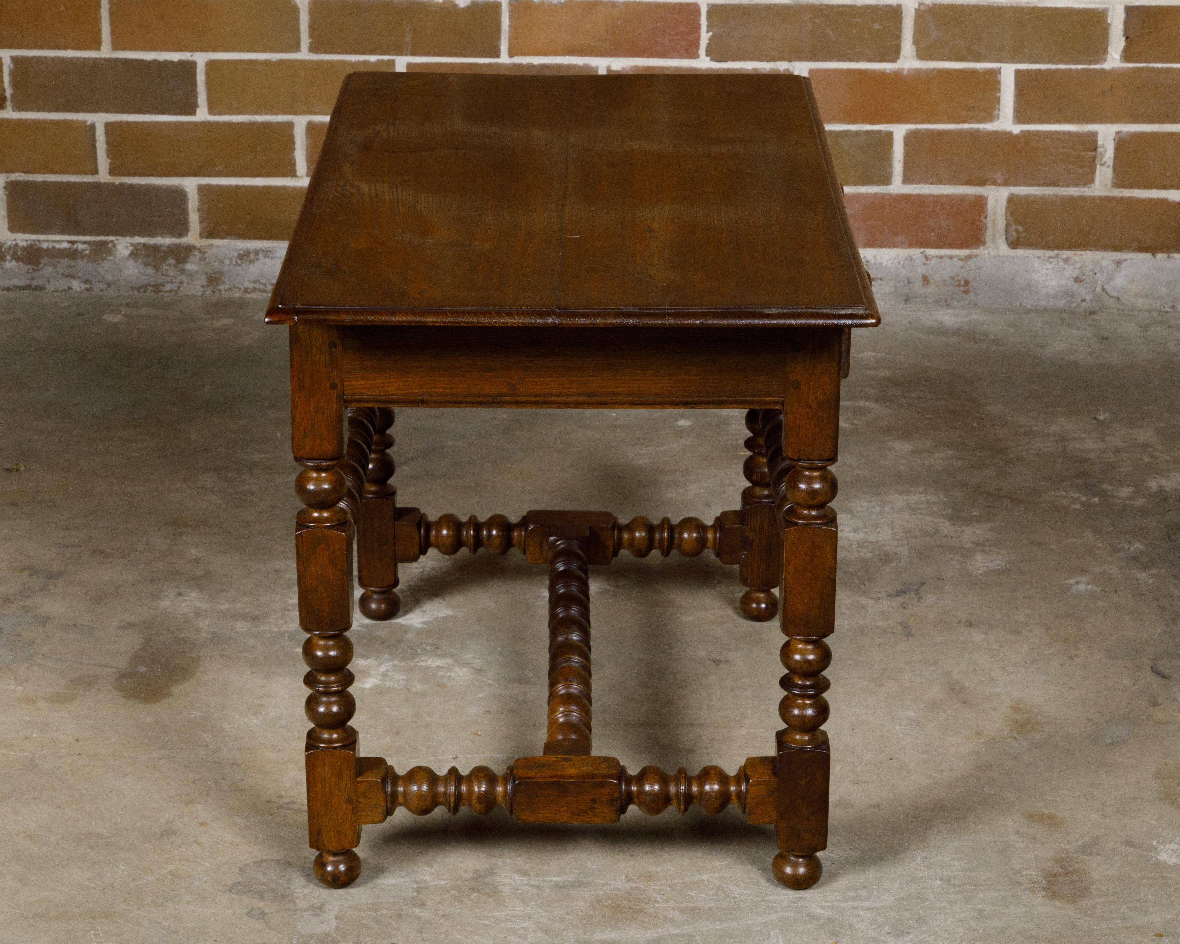 English 19th Century Oak Side Table with Carved Bobbin Legs and Single Drawer For Sale 12