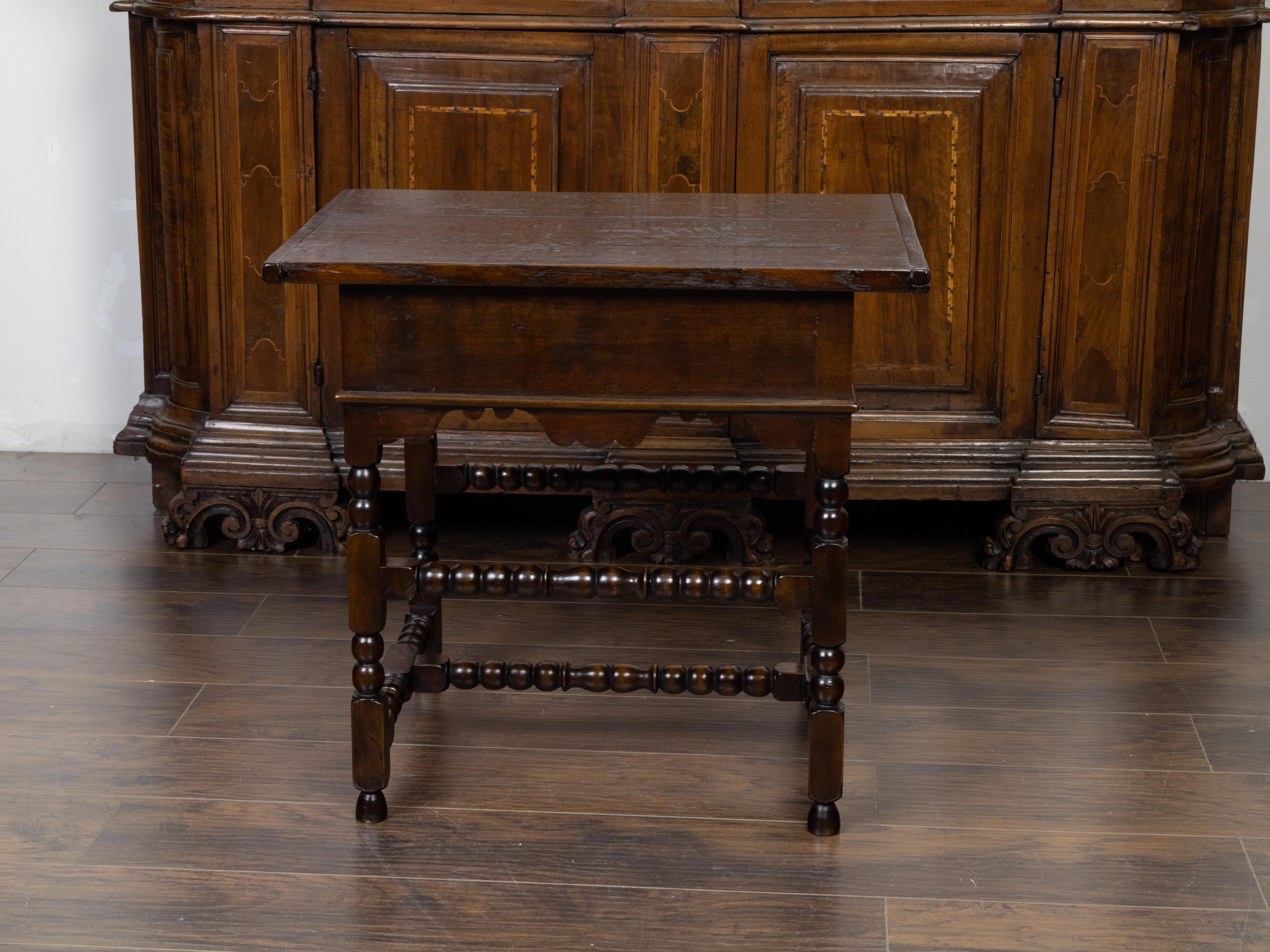 English 19th Century Oak Side Table with Single Drawer and Bobbin Stretcher 2