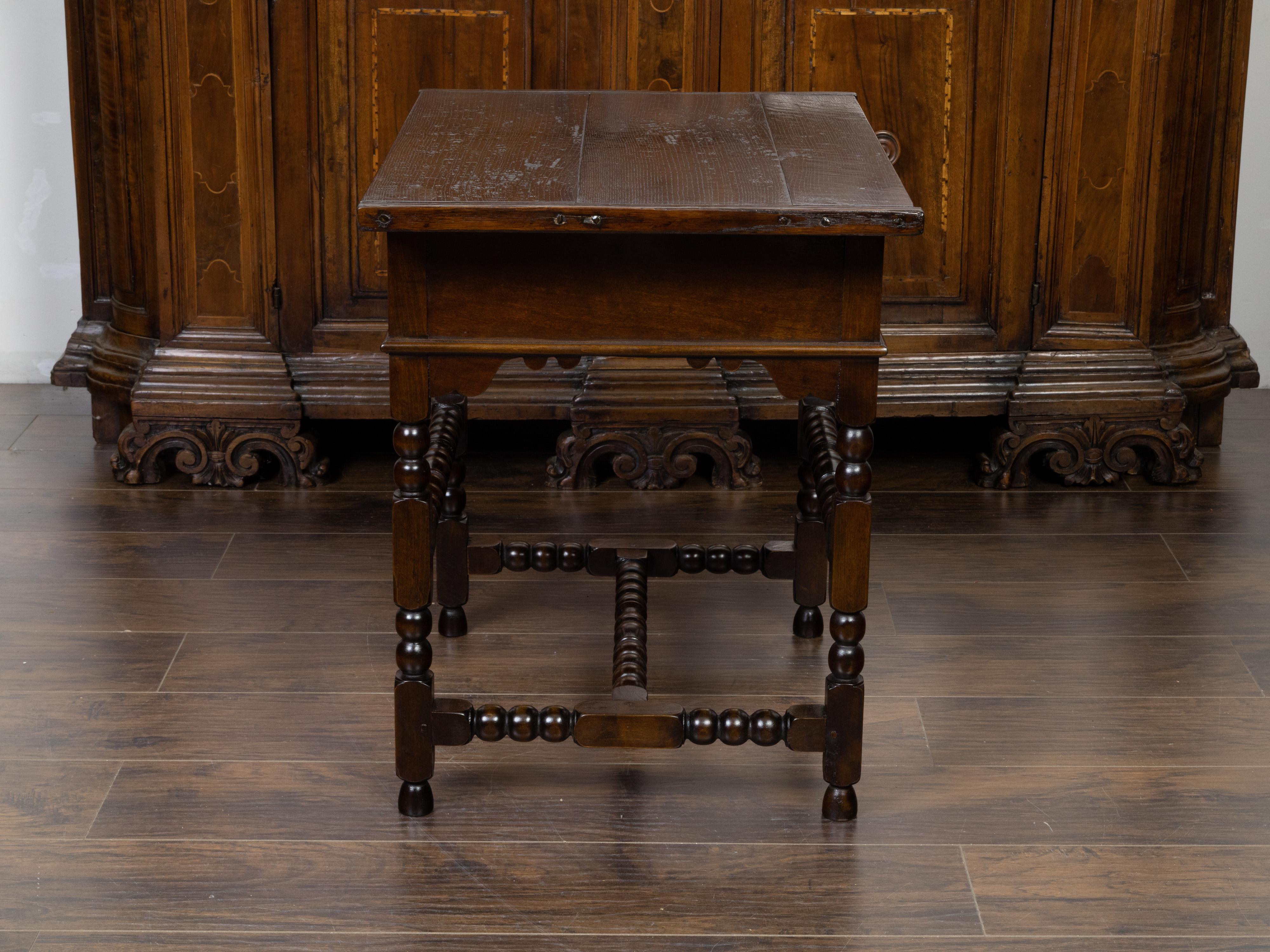 English 19th Century Oak Side Table with Single Drawer and Bobbin Stretcher 3
