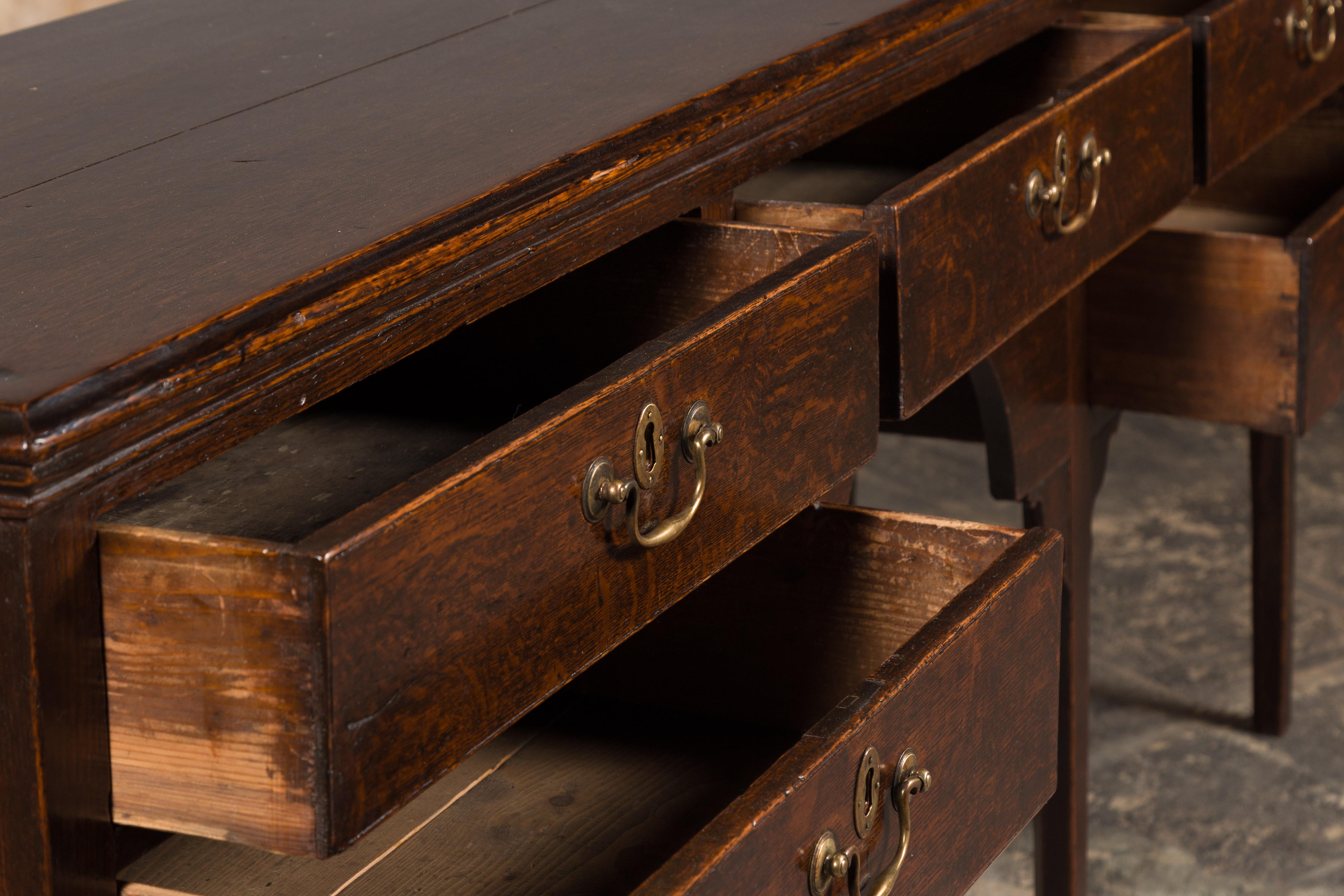 English 19th Century Oak Sideboard with Five Drawers and Carved Spandrels For Sale 9