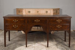 English 19th Century Oak Sideboard with Five Drawers and Carved Spandrels