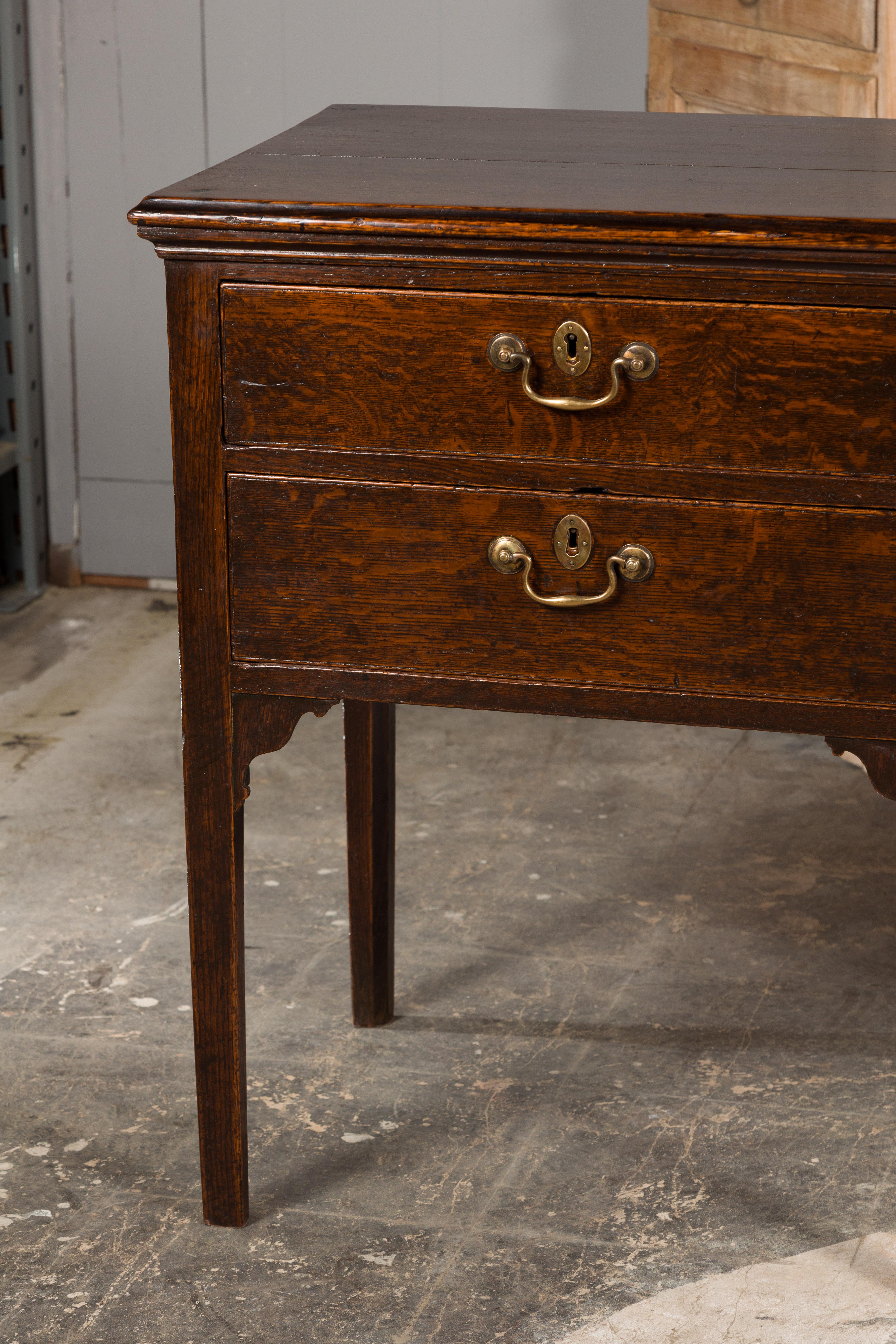 English 19th Century Oak Sideboard with Five Drawers and Carved Spandrels For Sale 2
