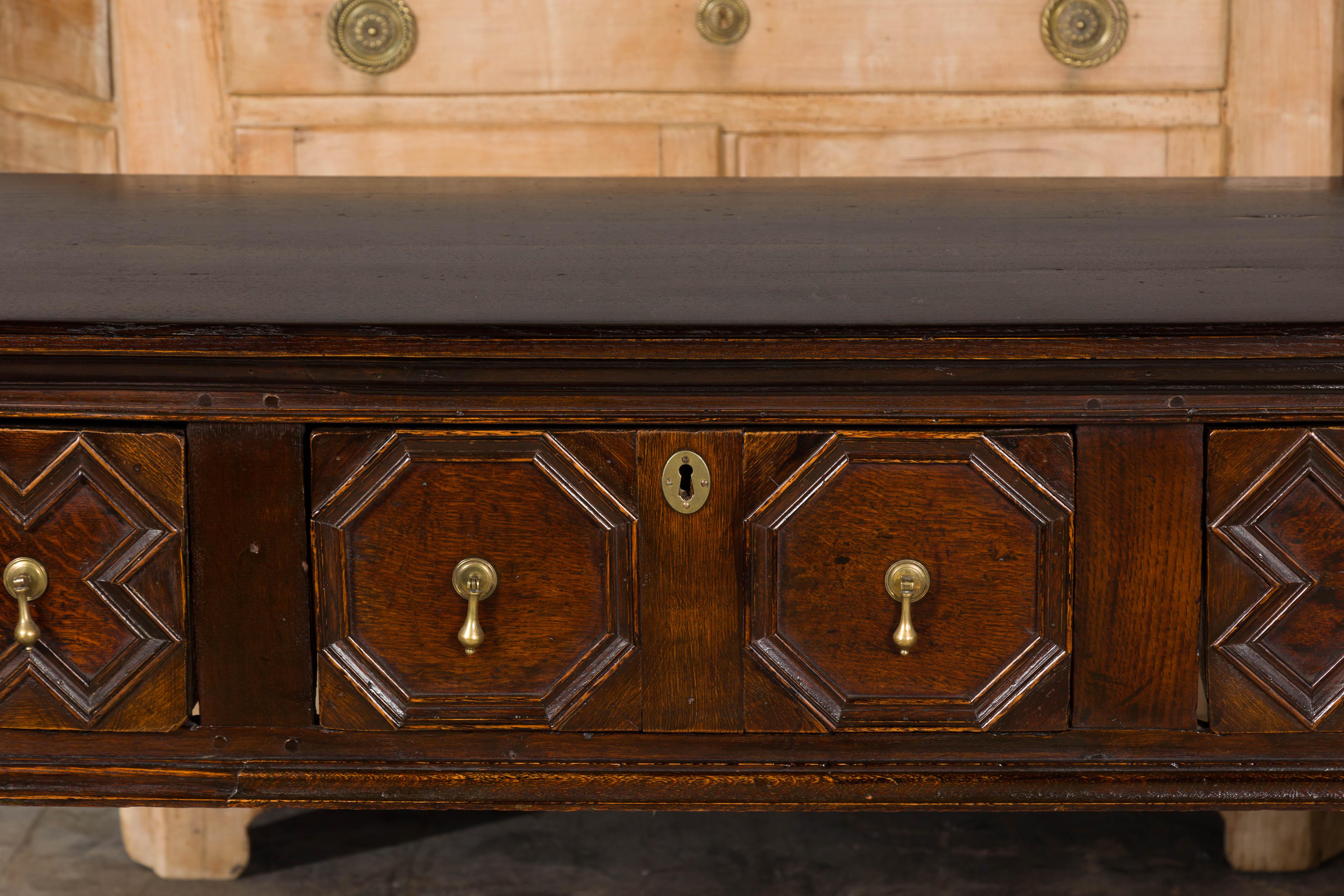 English 19th Century Oak Sideboard with Geometric Front and Three Drawers For Sale 3