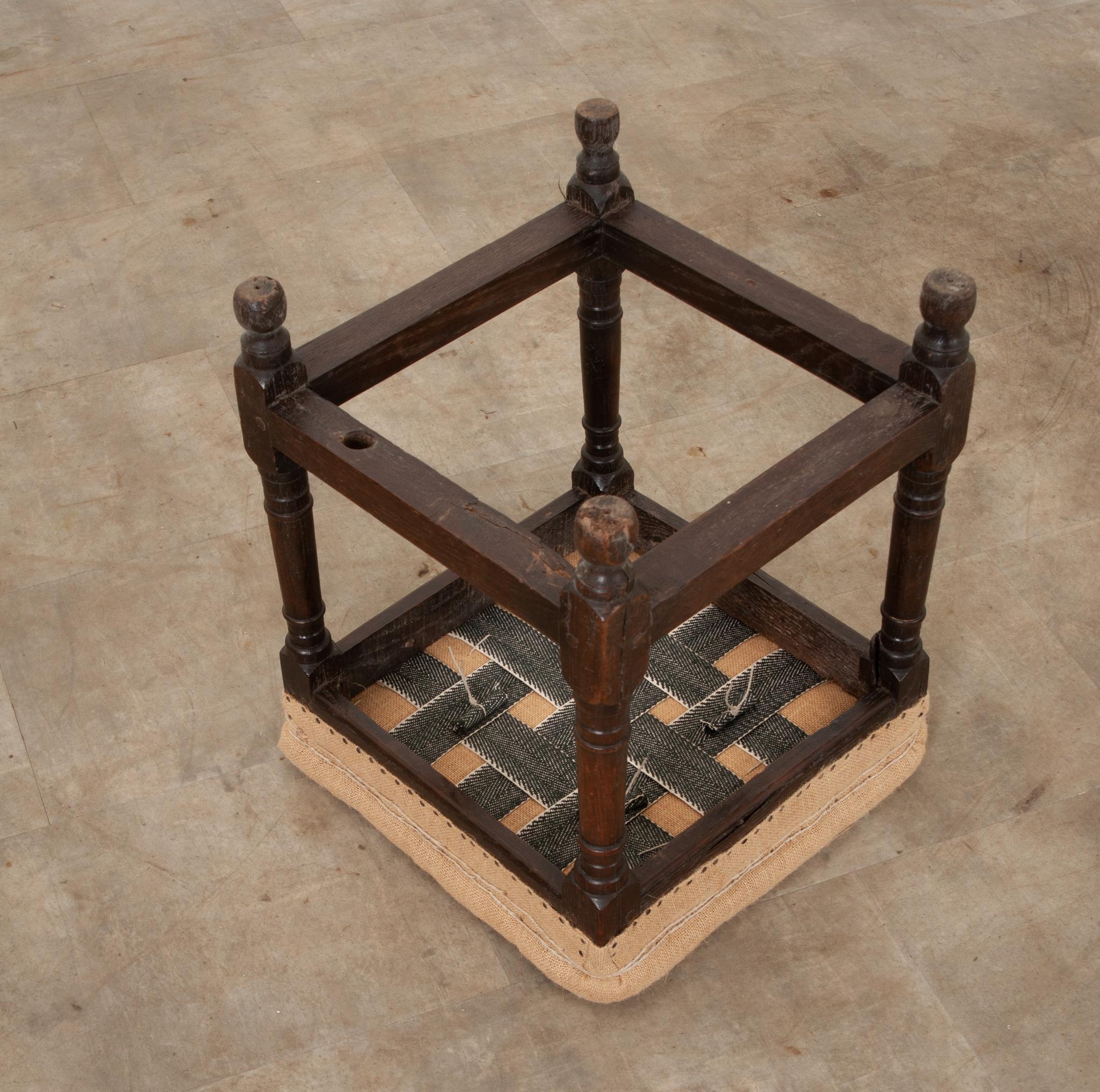 English 19th Century Oak Stool For Sale 2