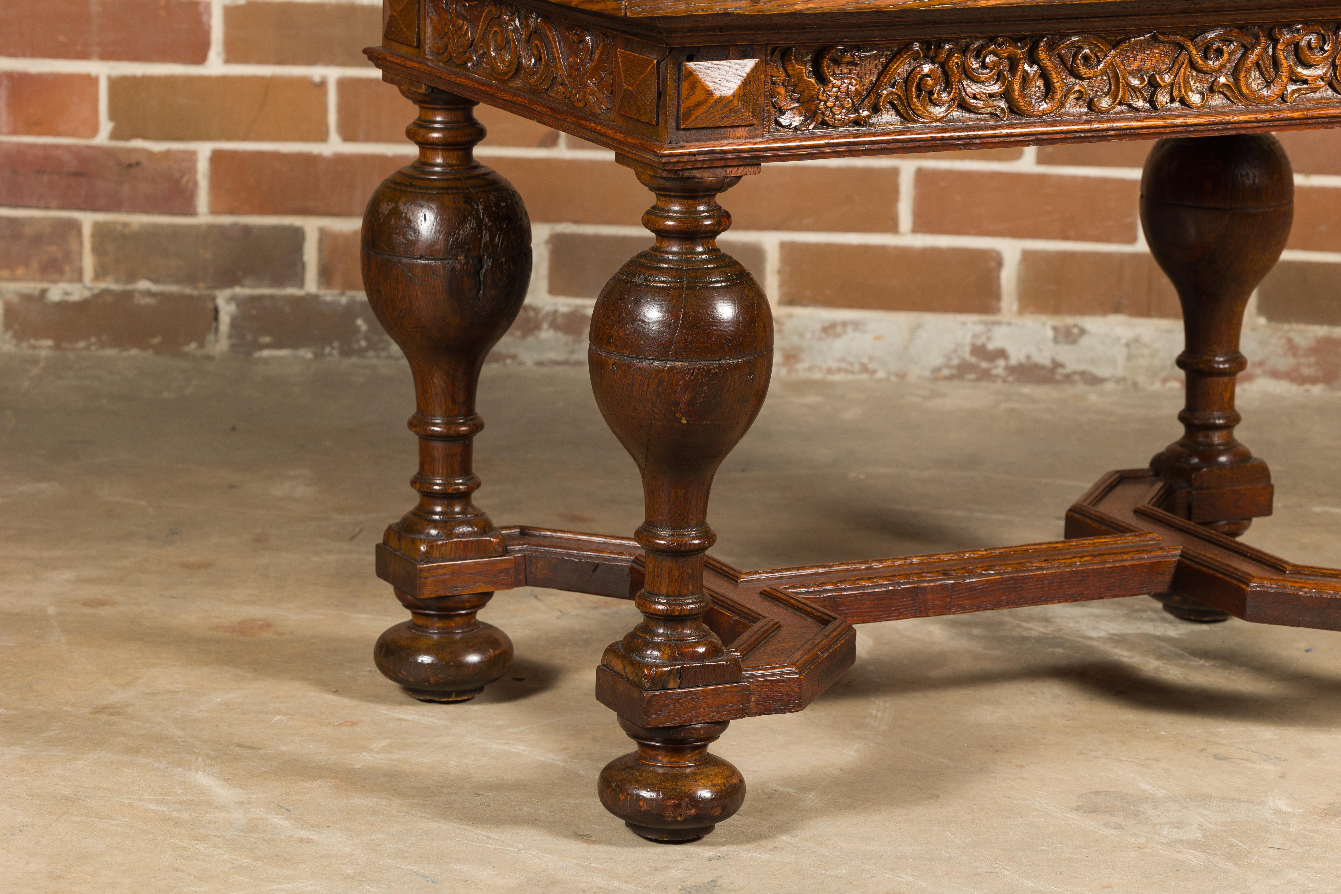 English 19th Century Oak Table with Carved Apron and Turned Baluster Legs For Sale 7