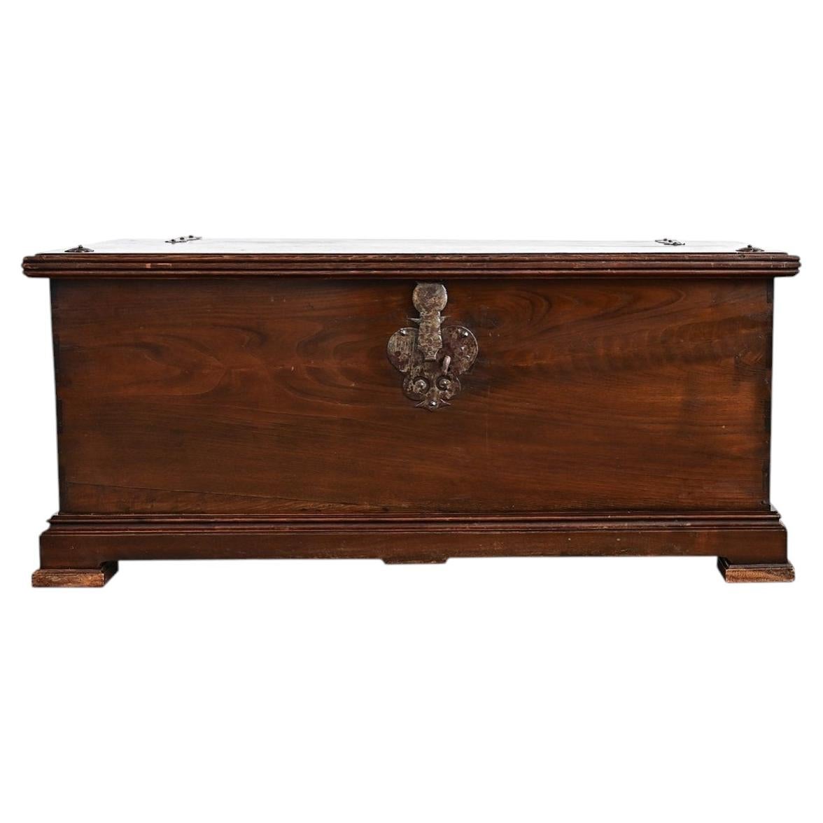 English 19th Century or Earlier Mahogany Blanket Chest