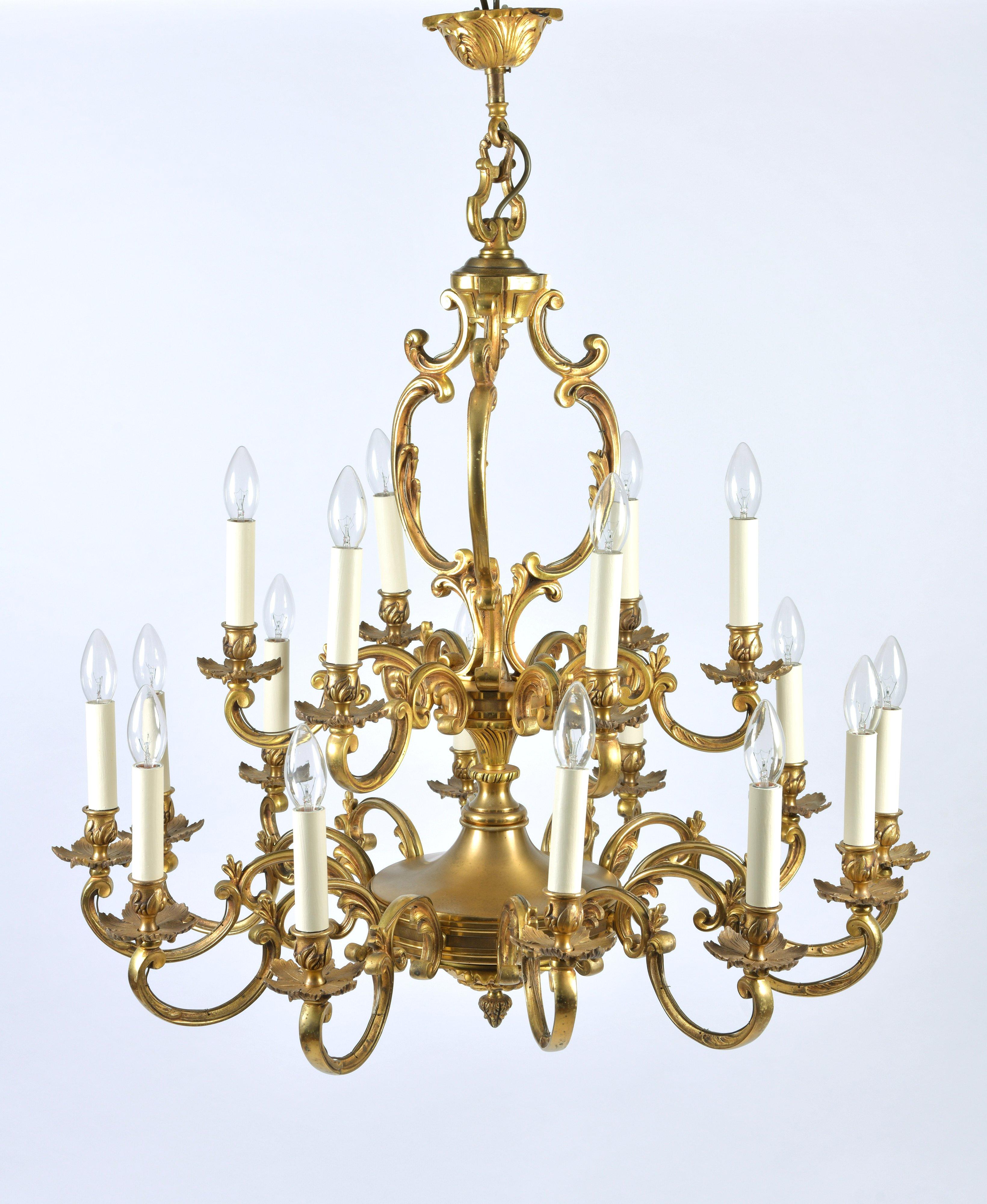 English 19th Century Ormolu Chandelier 7