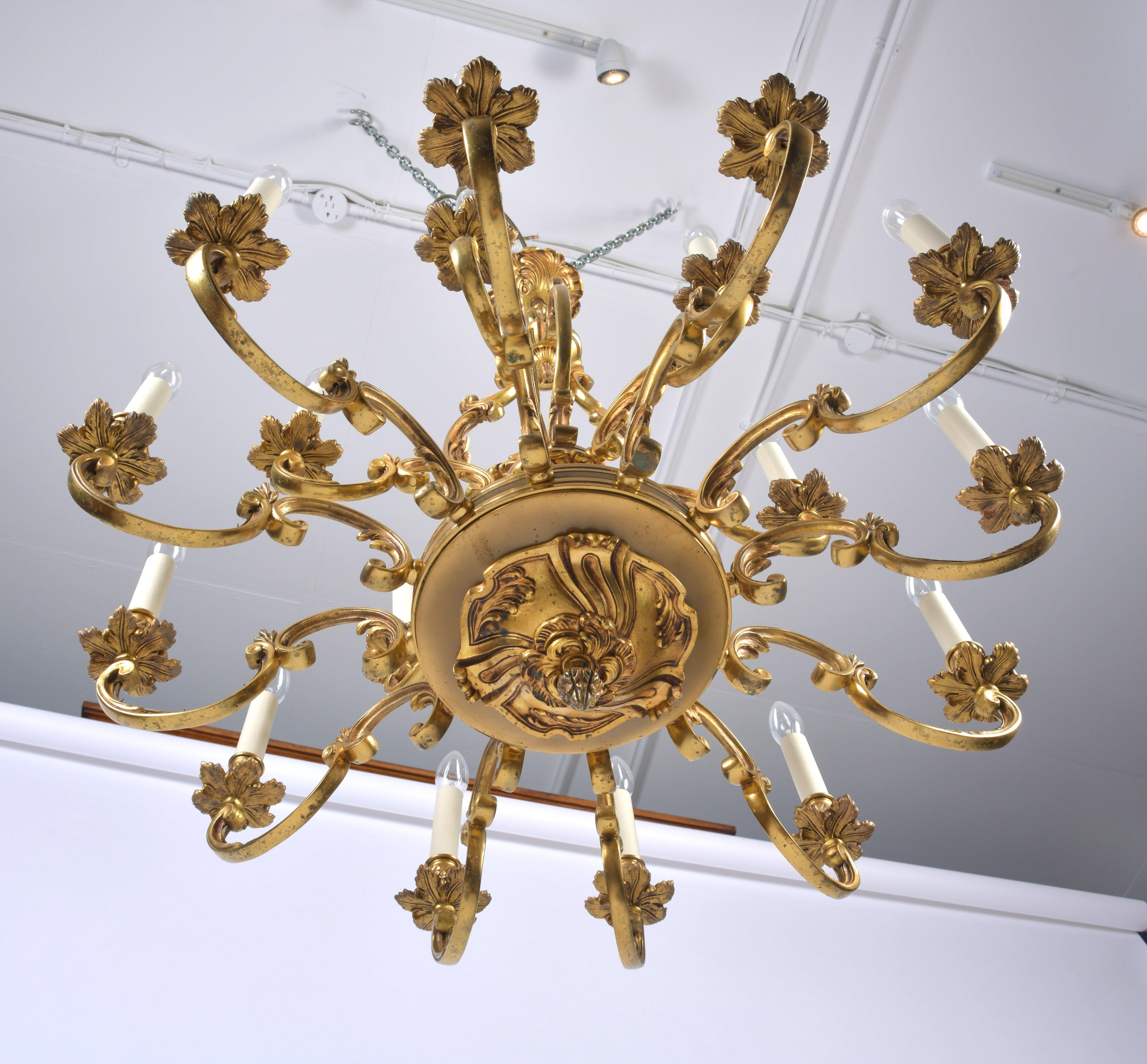 English 19th Century Ormolu Chandelier 4