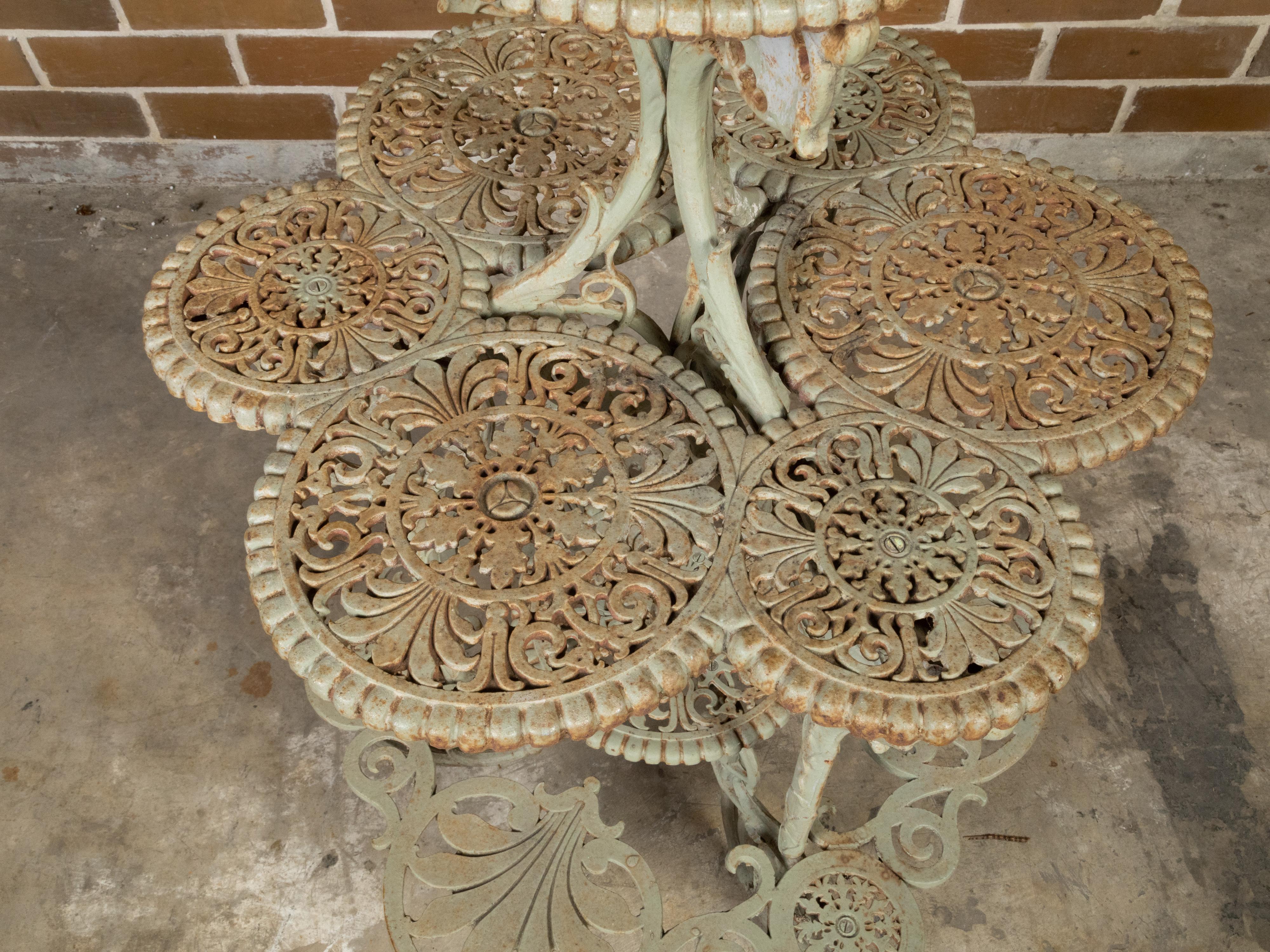 English 19th Century Painted Iron Four-Tiered Table with Foliage Openwork Motifs For Sale 8